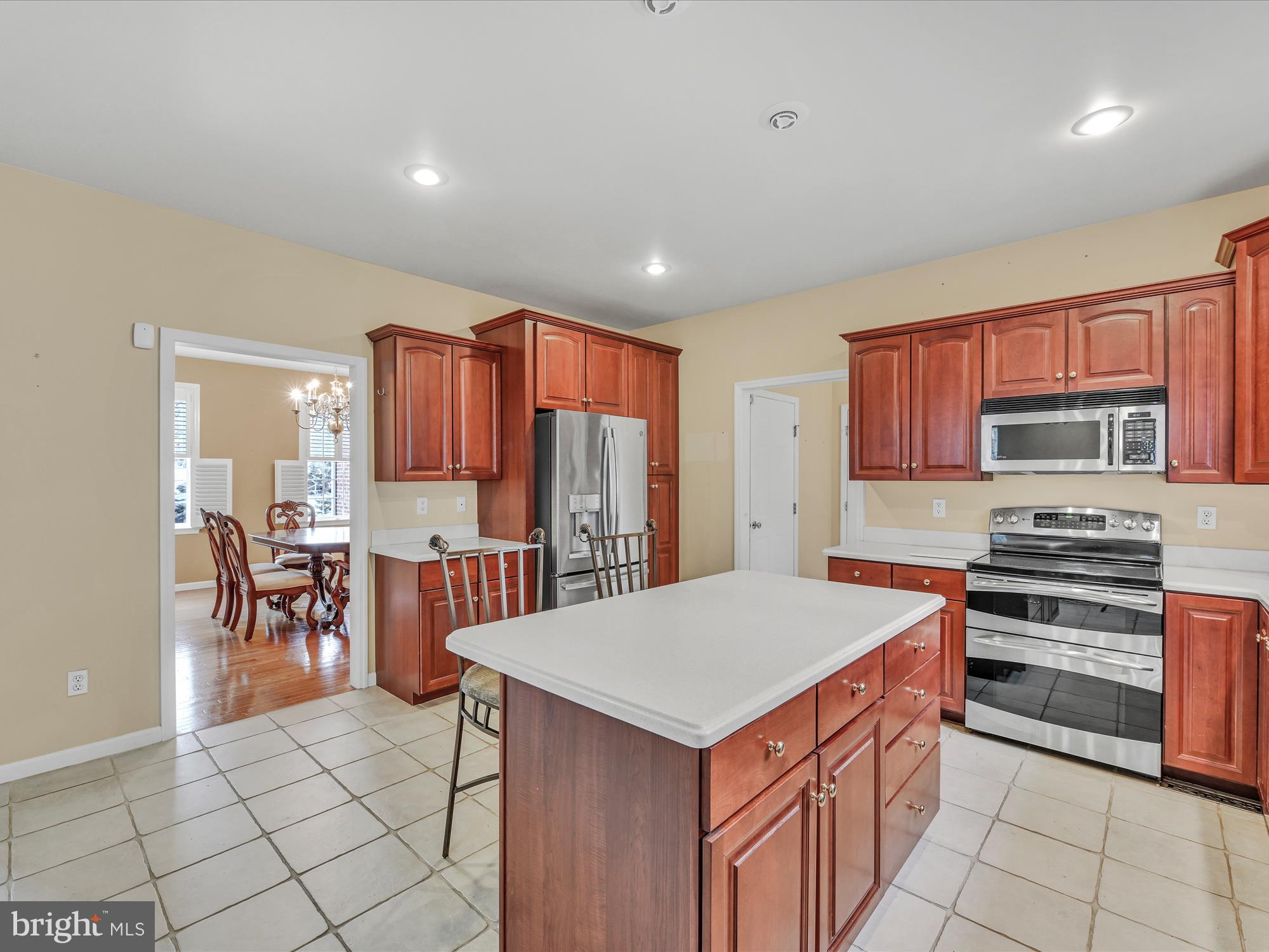 LEGION ACRES - Residential