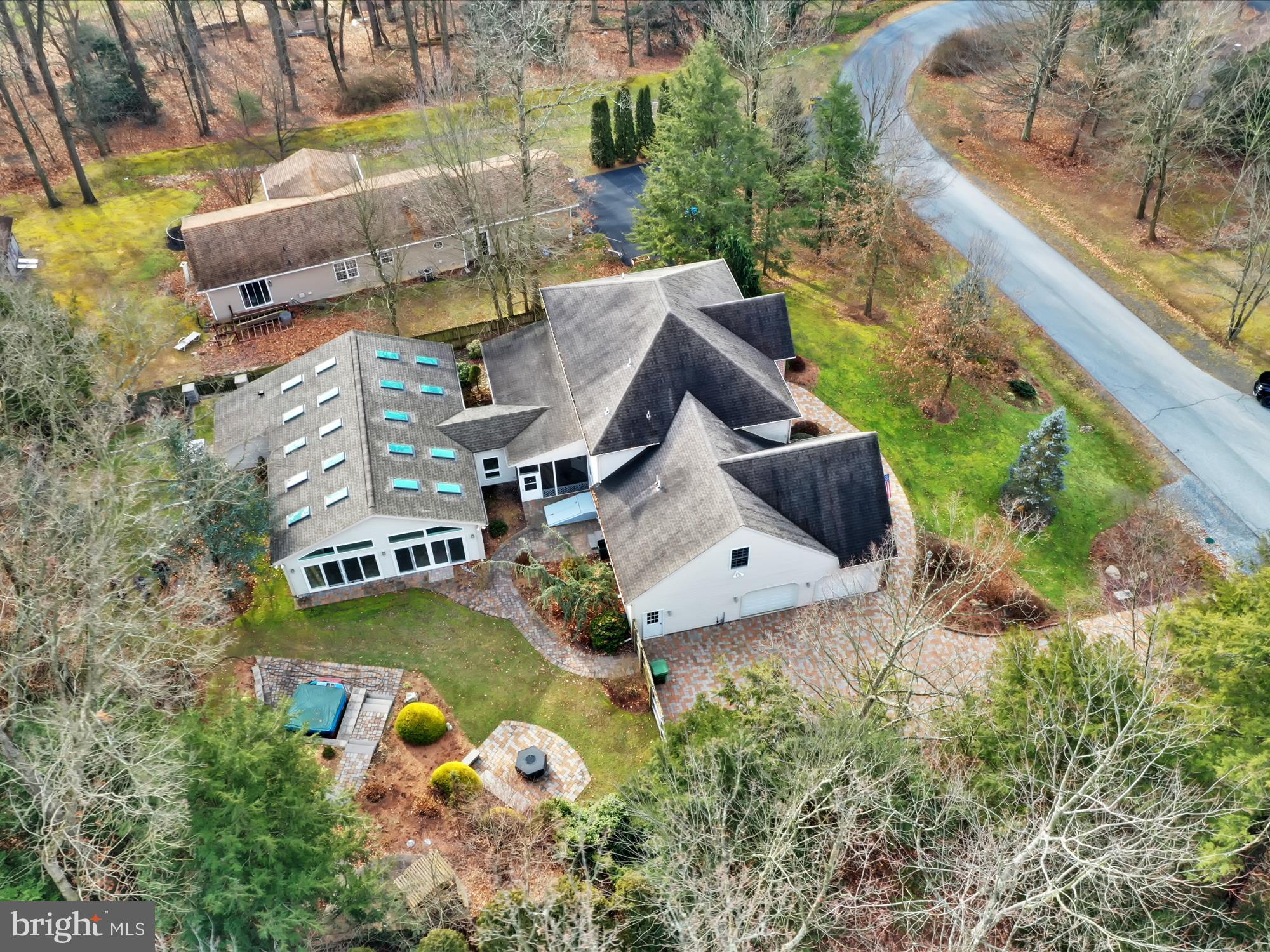 LEGION ACRES - Residential