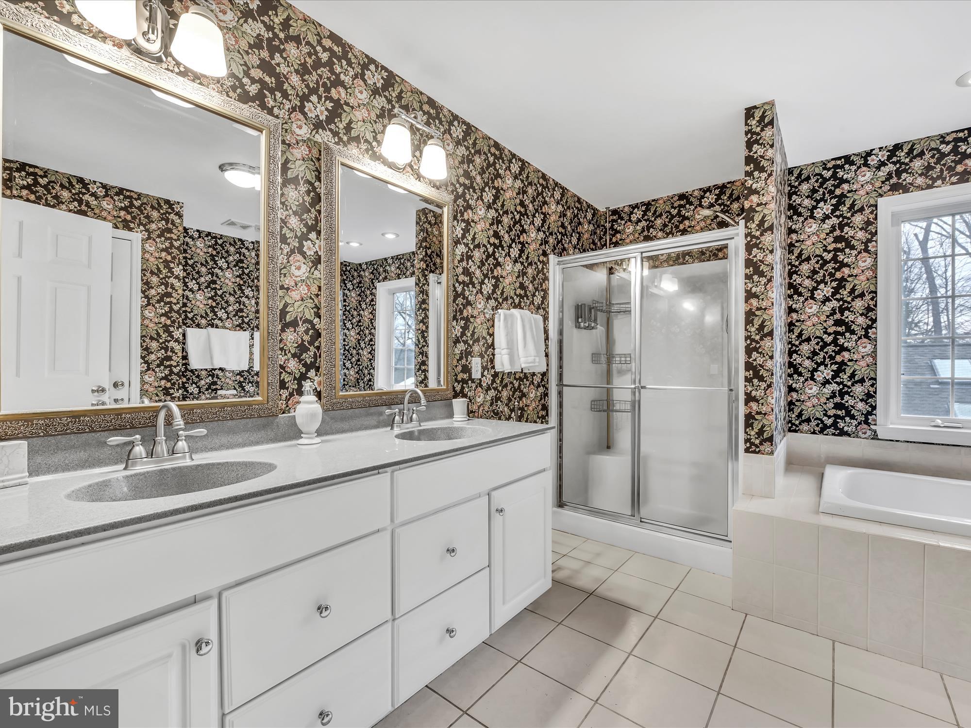 LEGION ACRES - Residential