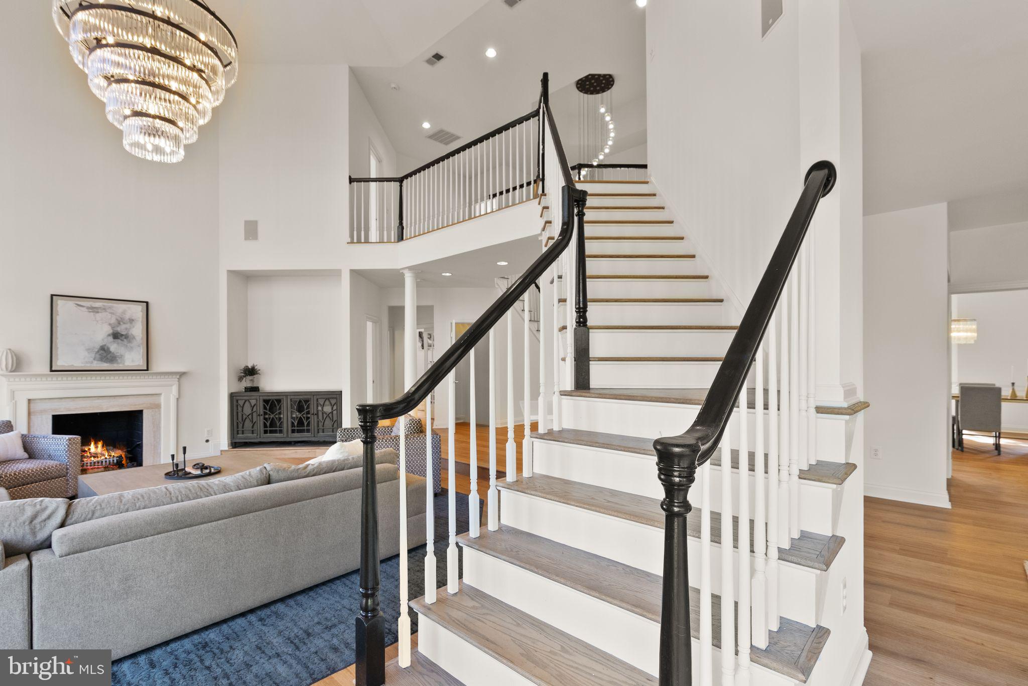 RIVER CREEK - Residential