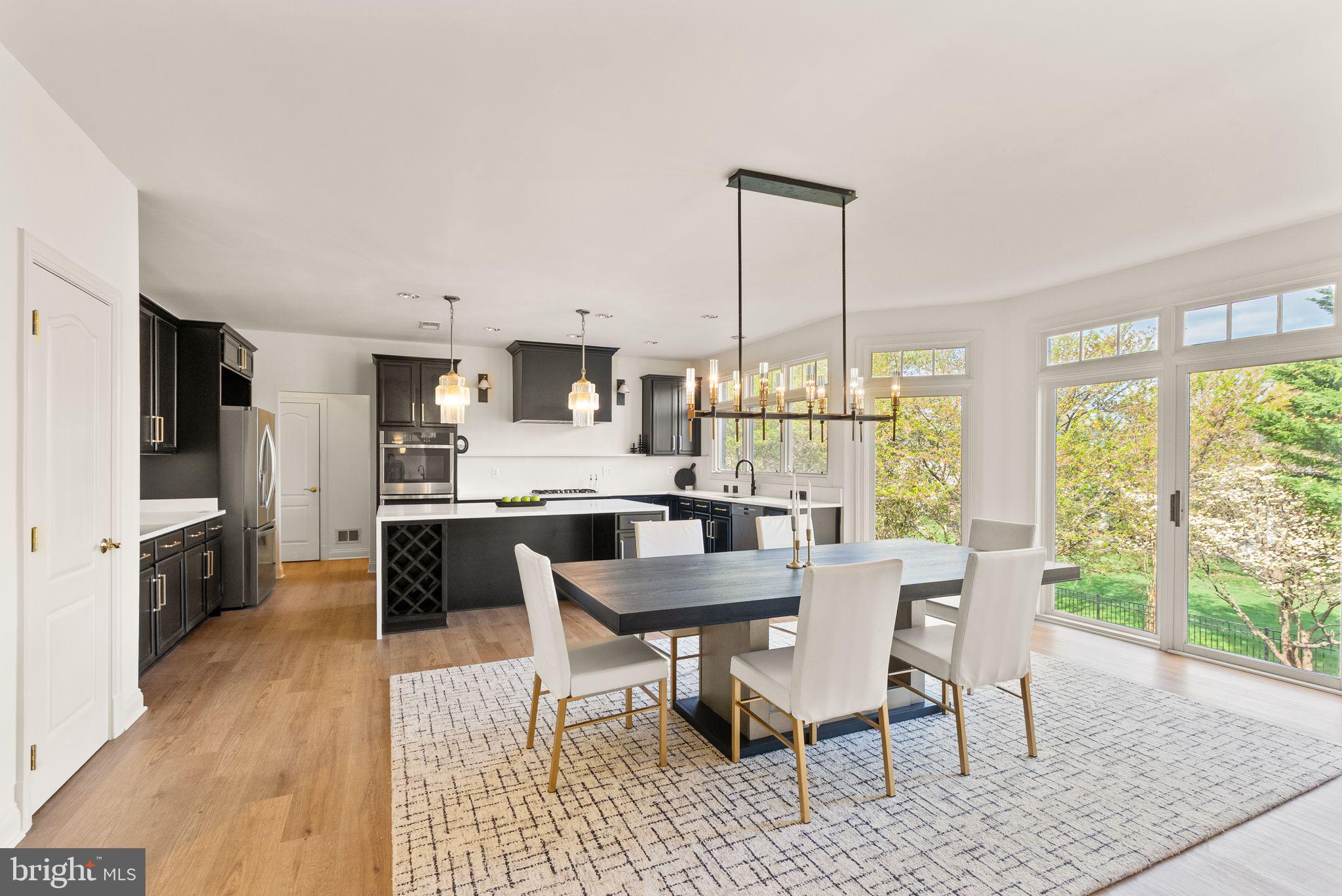 RIVER CREEK - Residential