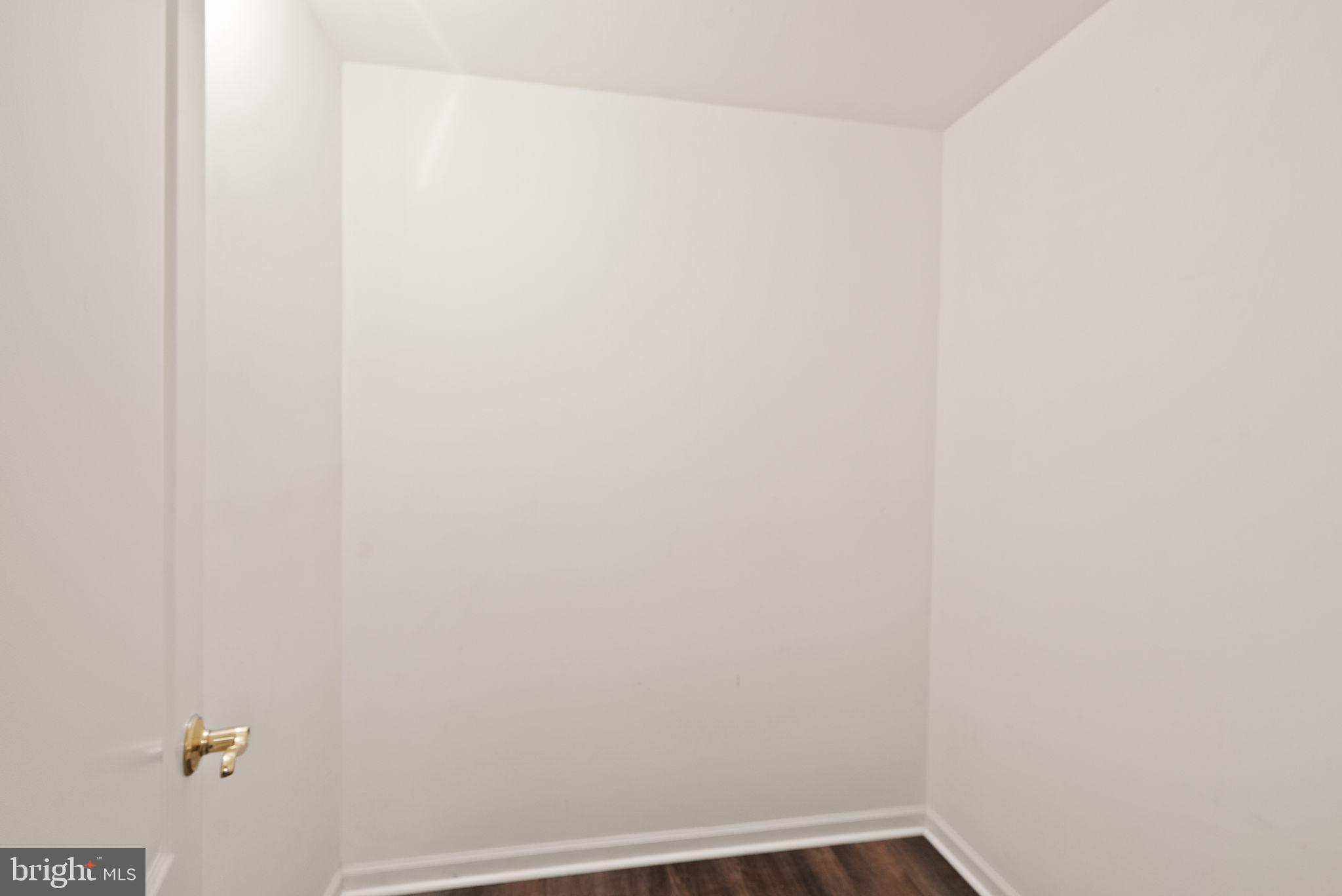 RIVER CREEK - Residential