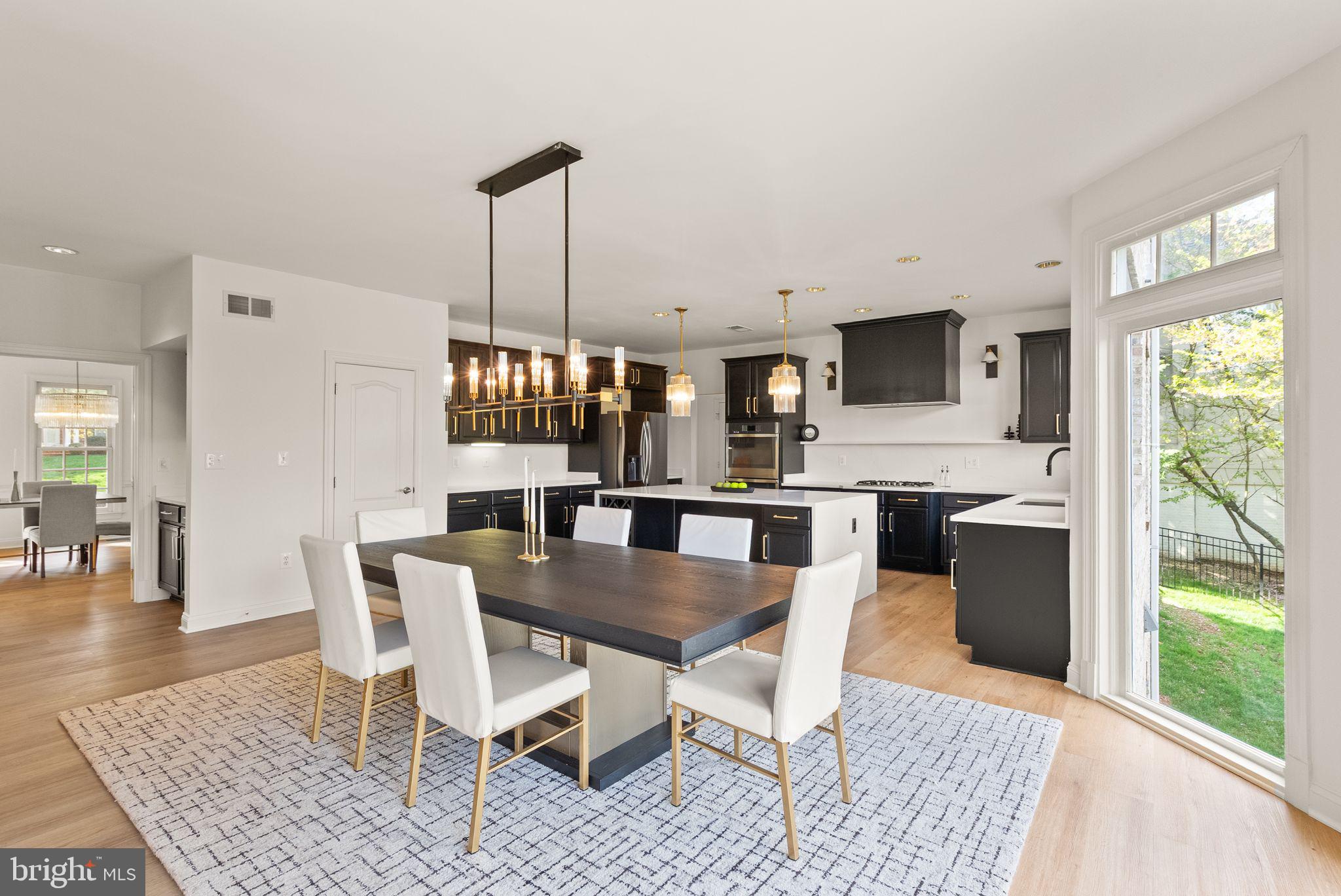 RIVER CREEK - Residential