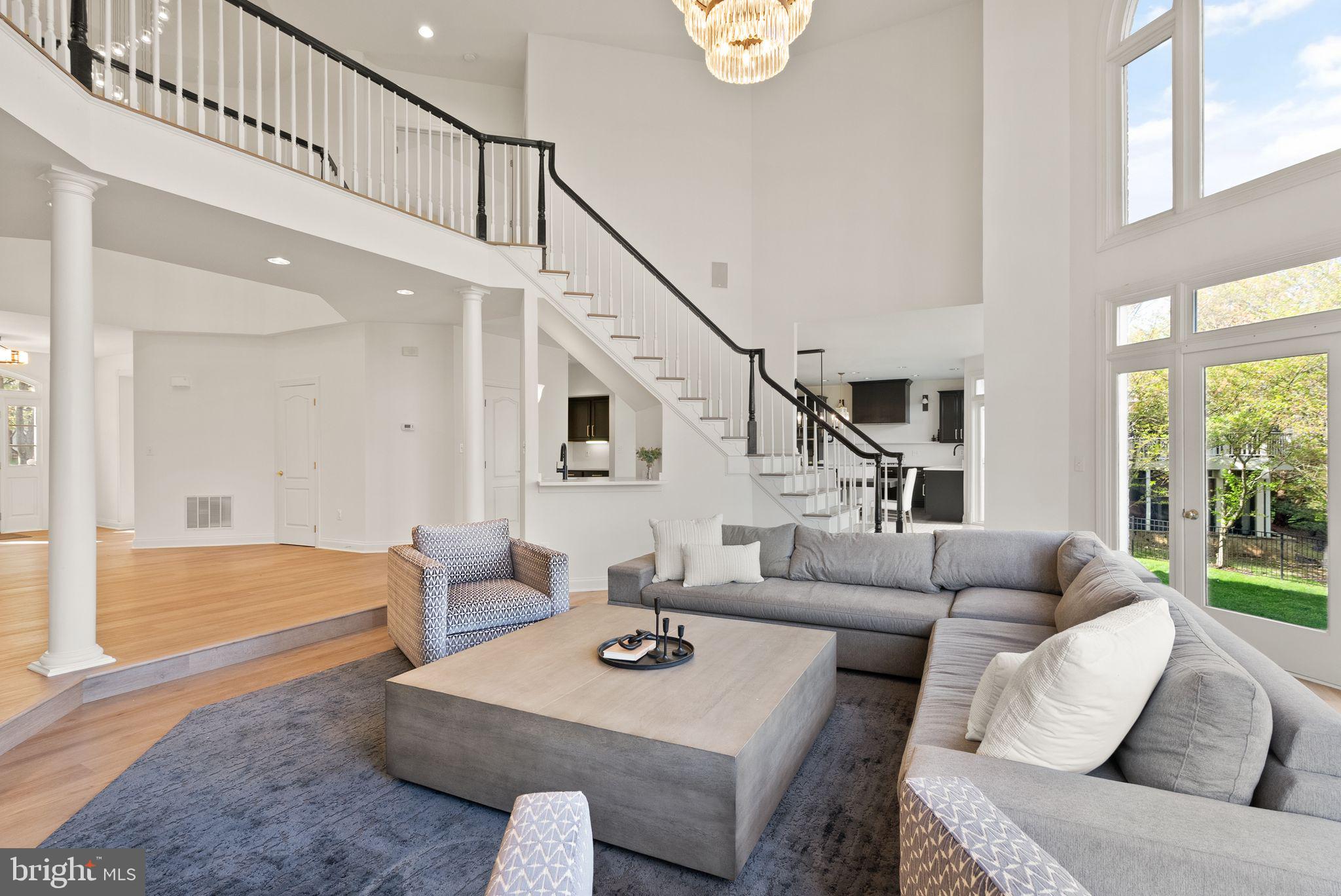 RIVER CREEK - Residential