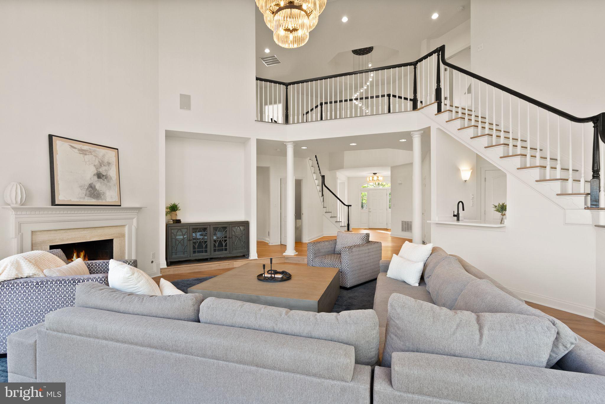 RIVER CREEK - Residential