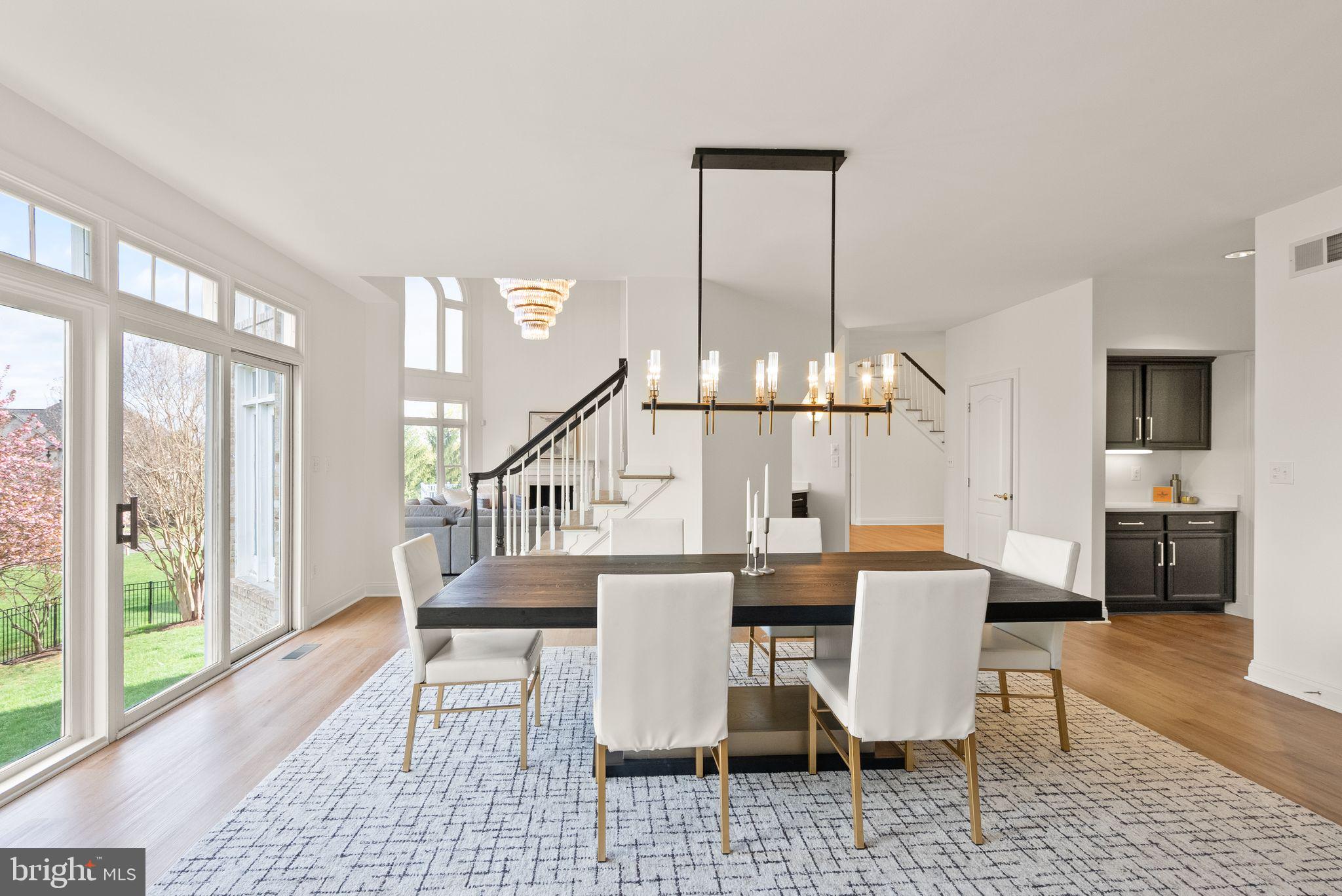 RIVER CREEK - Residential