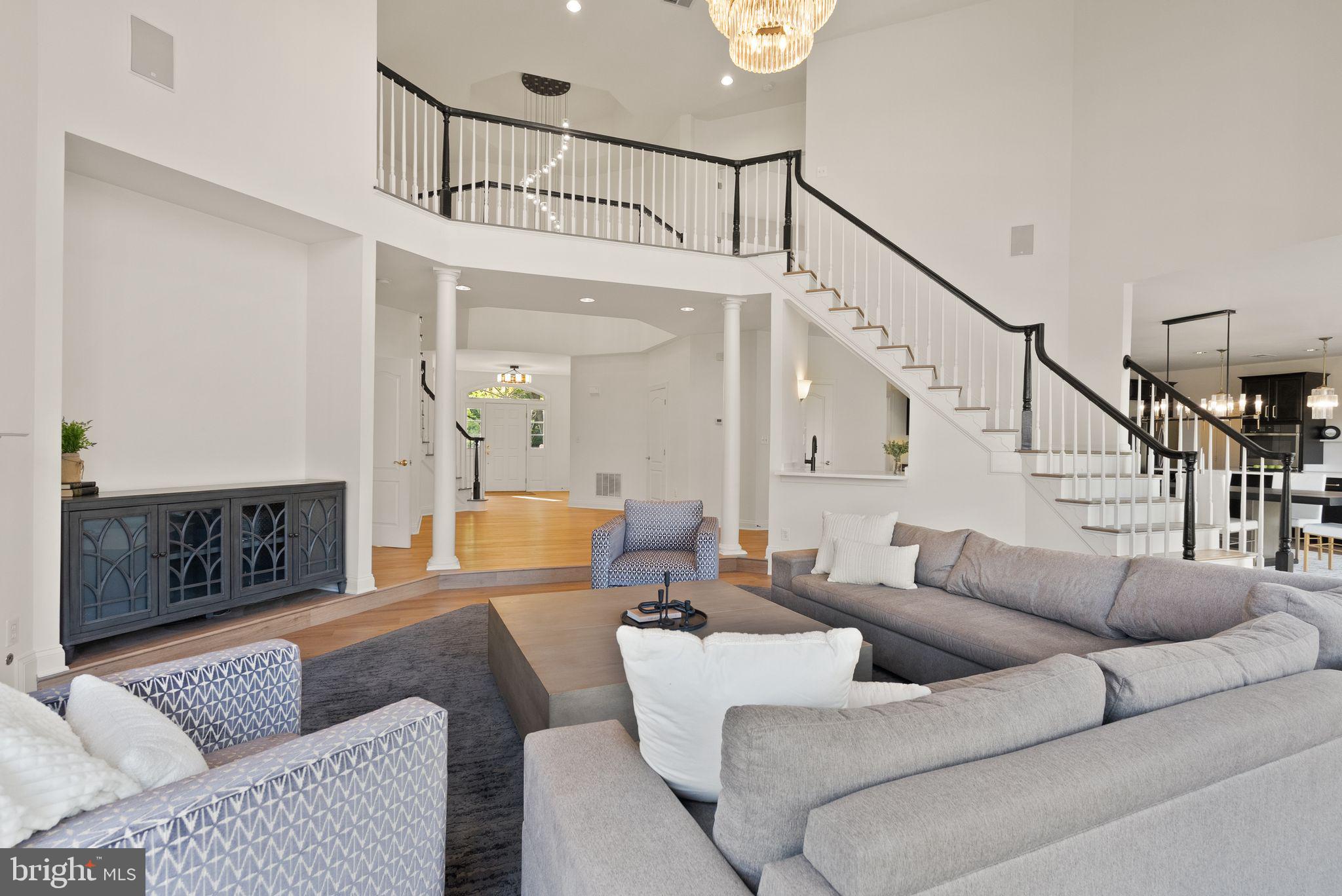 RIVER CREEK - Residential