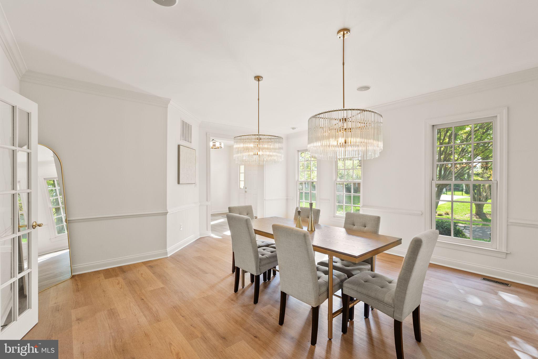 RIVER CREEK - Residential