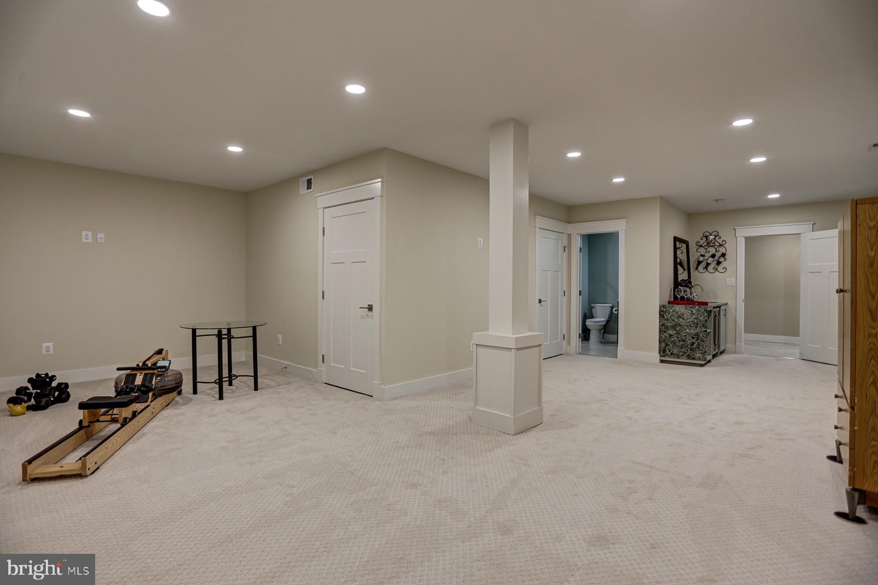 SPRINGFIELD - Residential