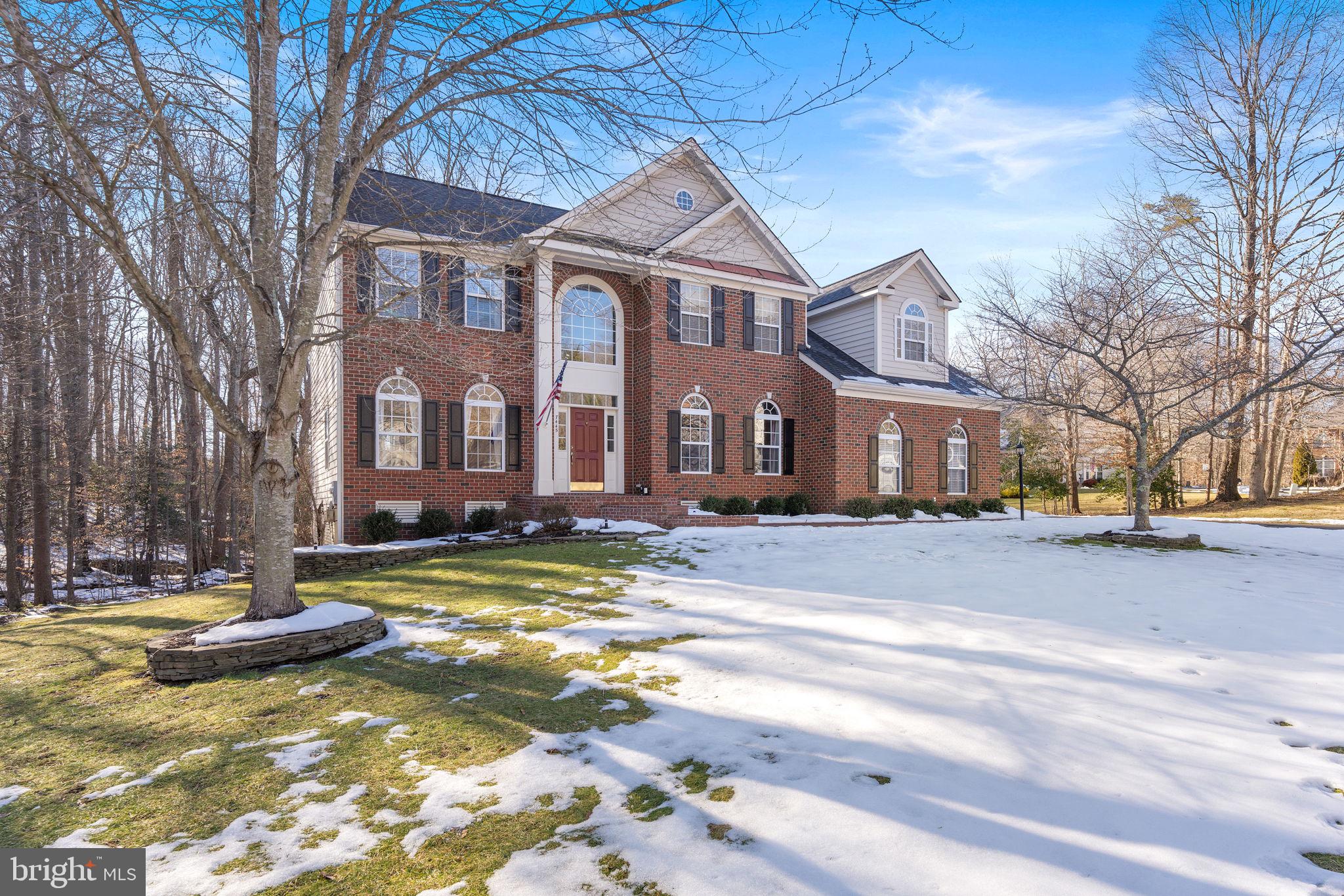 MEADOWBROOK WOODS - Residential