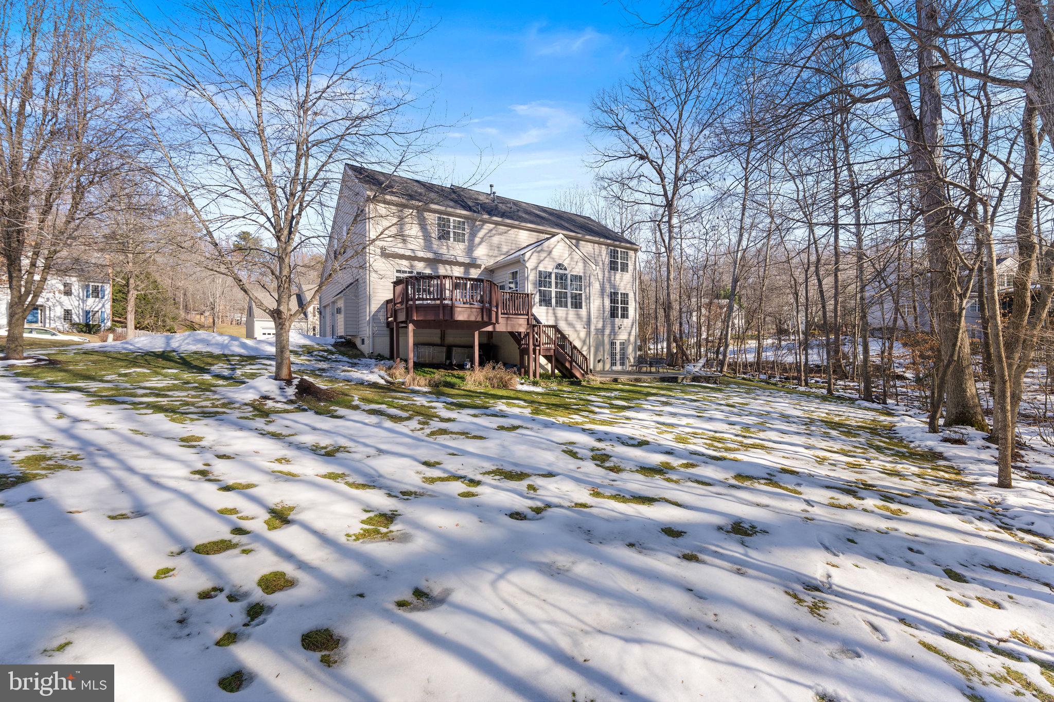 MEADOWBROOK WOODS - Residential