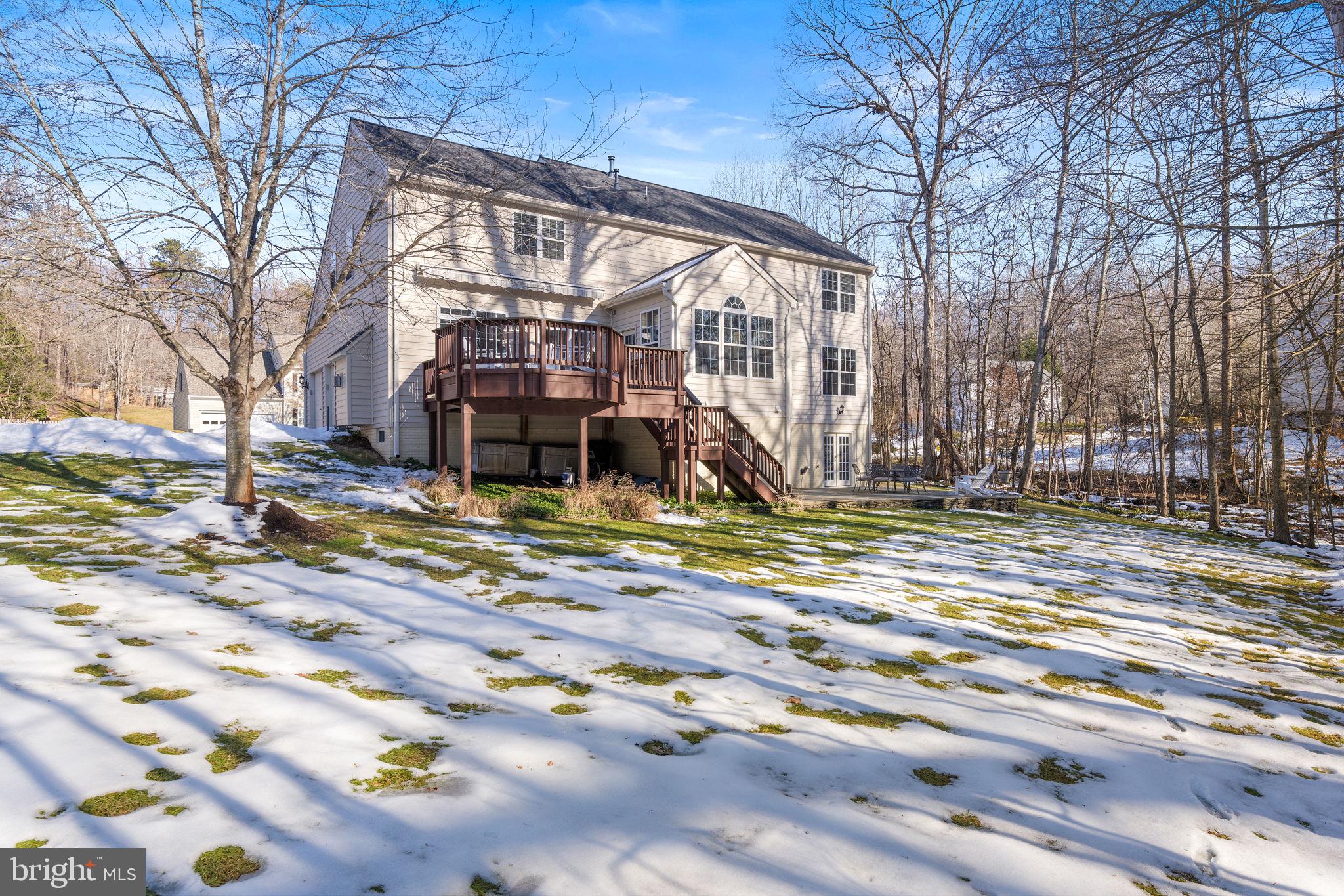 MEADOWBROOK WOODS - Residential