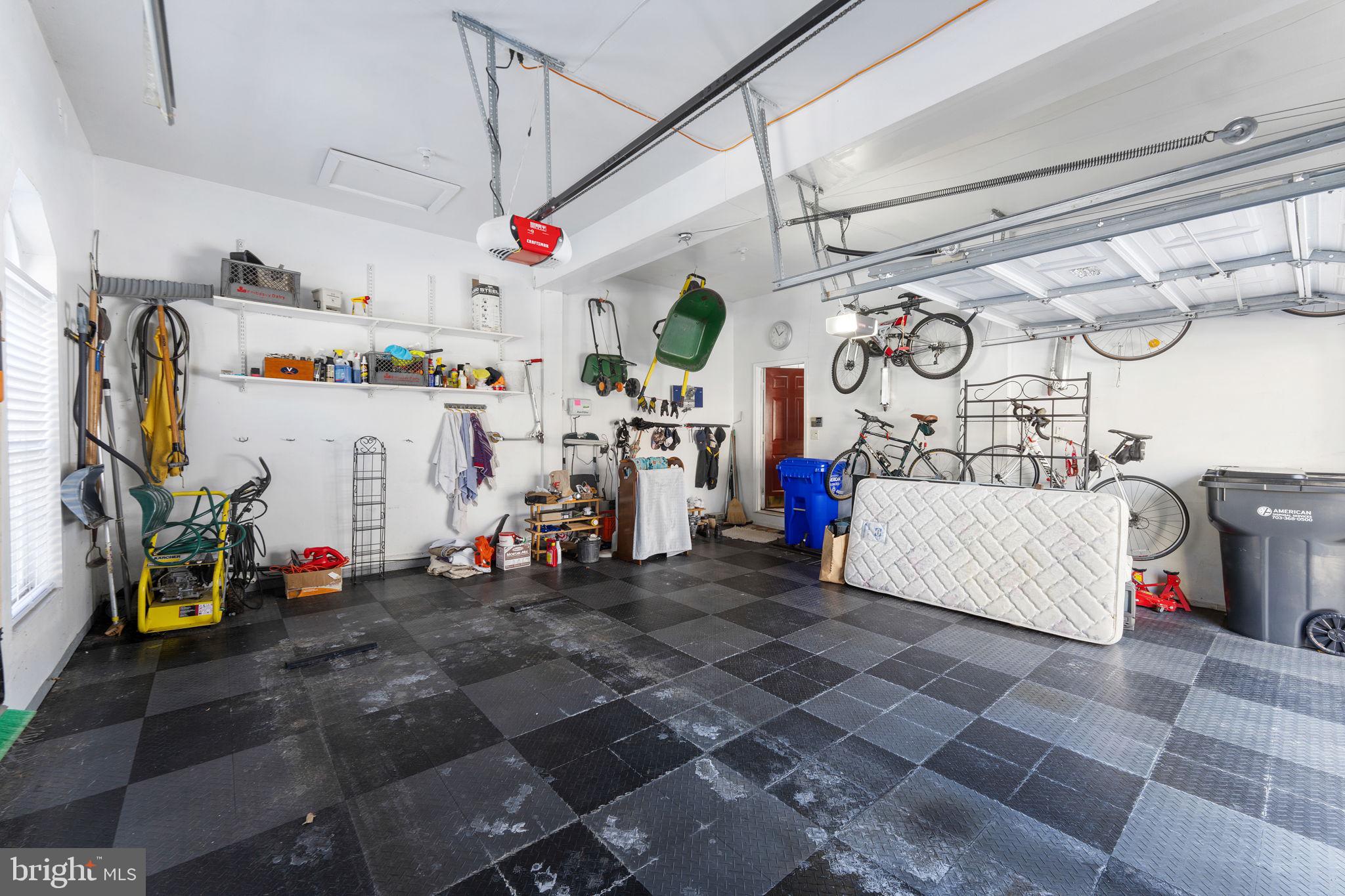 MEADOWBROOK WOODS - Residential