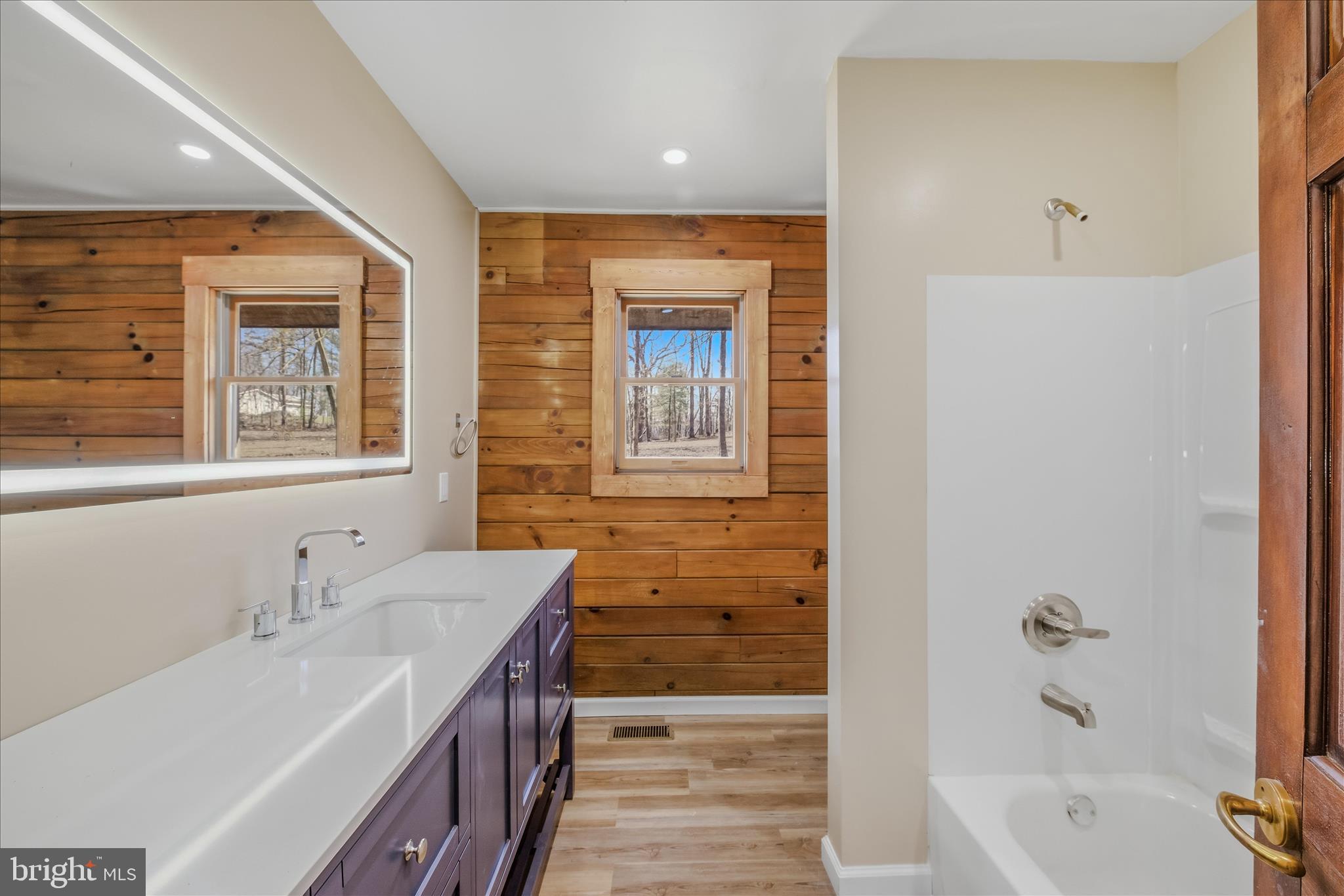 DOGWOOD RIDGE - Residential