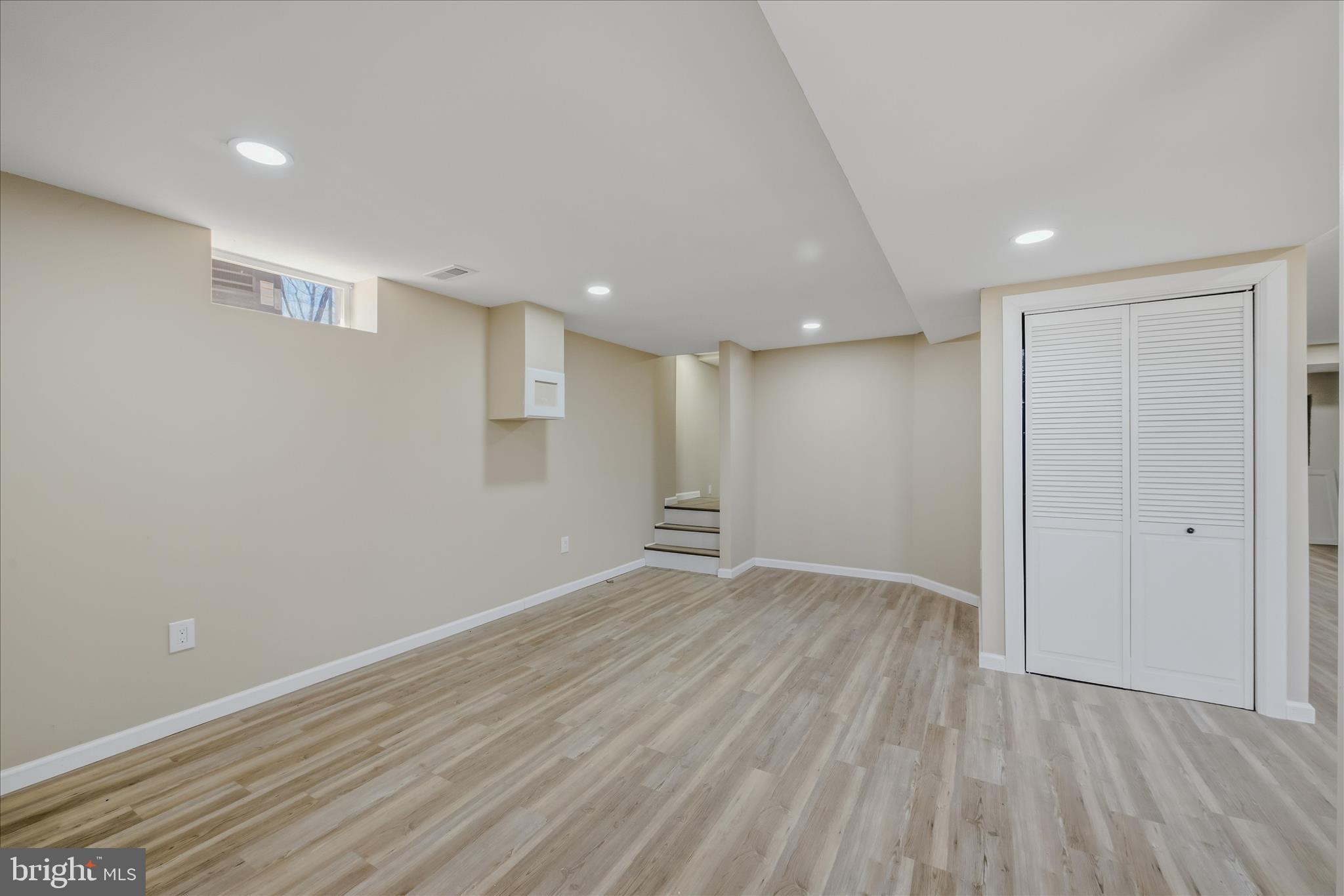 DOGWOOD RIDGE - Residential