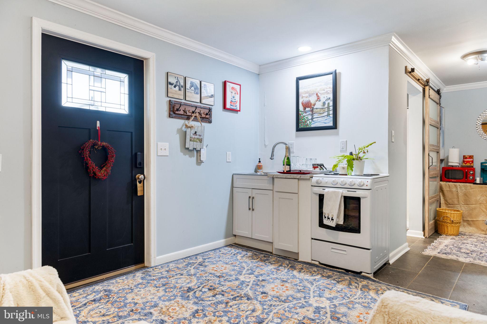 FOUR CHIMNEYS - Residential