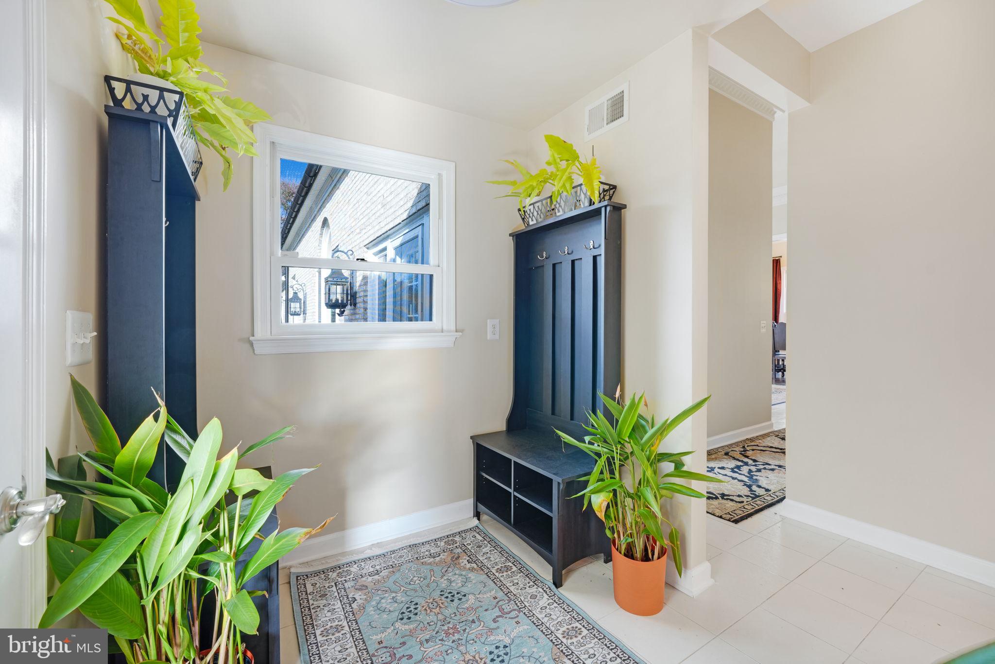 FOUR CHIMNEYS - Residential