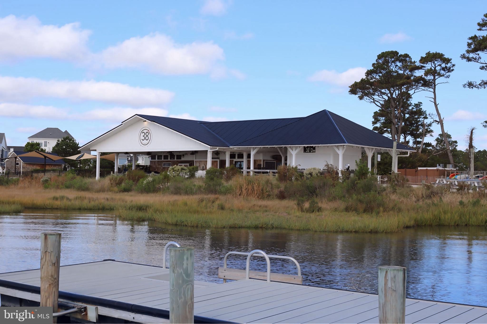 BAYSIDE - Residential