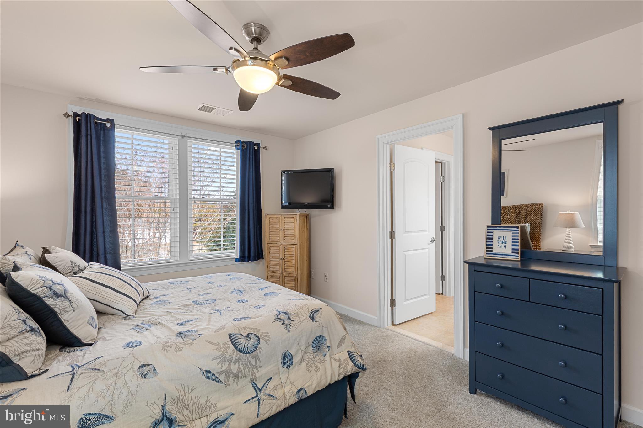 BAYSIDE - Residential