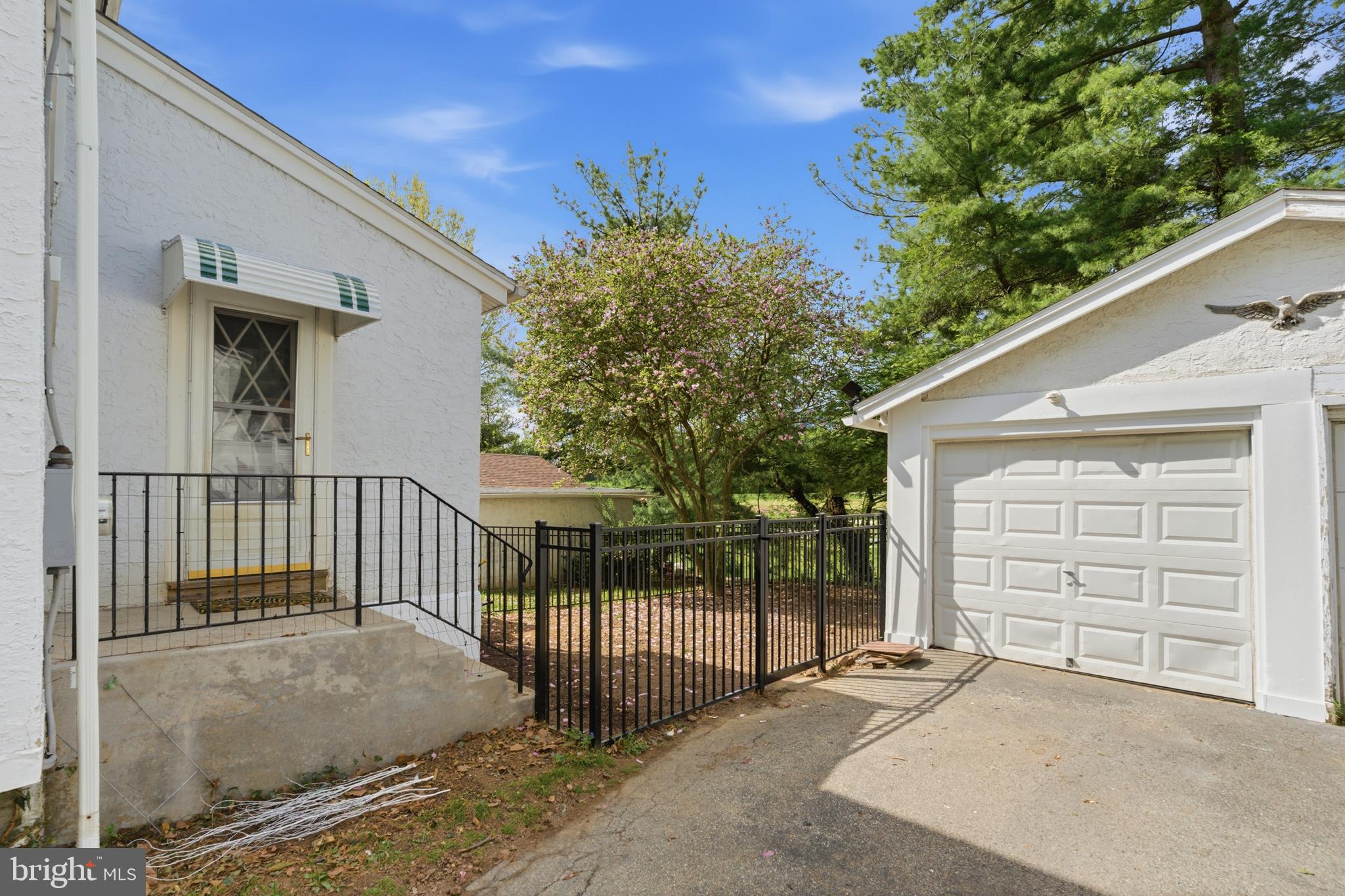 HAVERTOWN - Residential