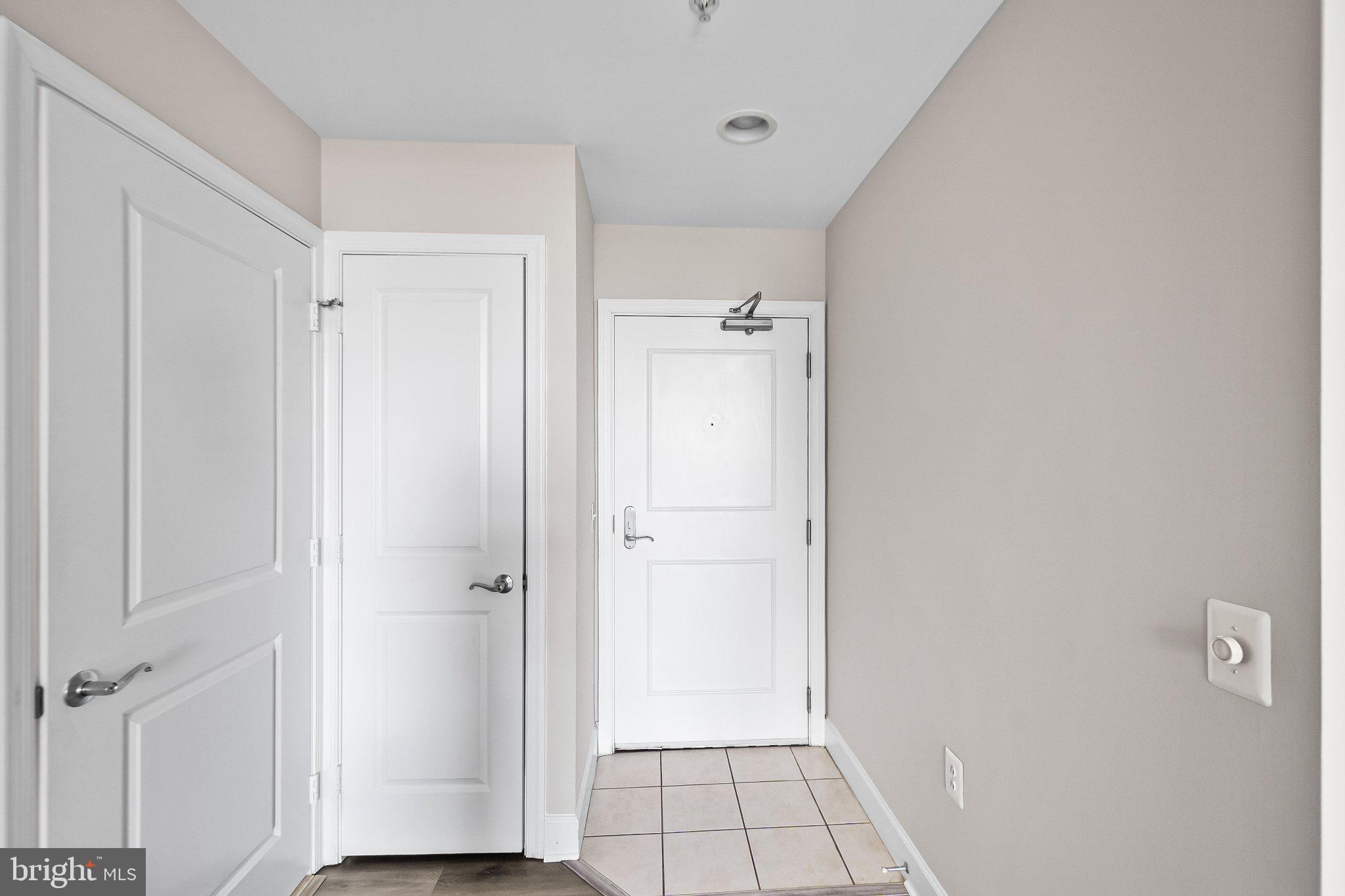 ECLIPSE ON CENTER PARK - Residential