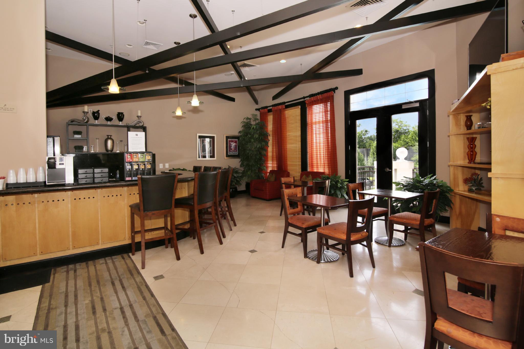 FAIRFAX RIDGE - Residential