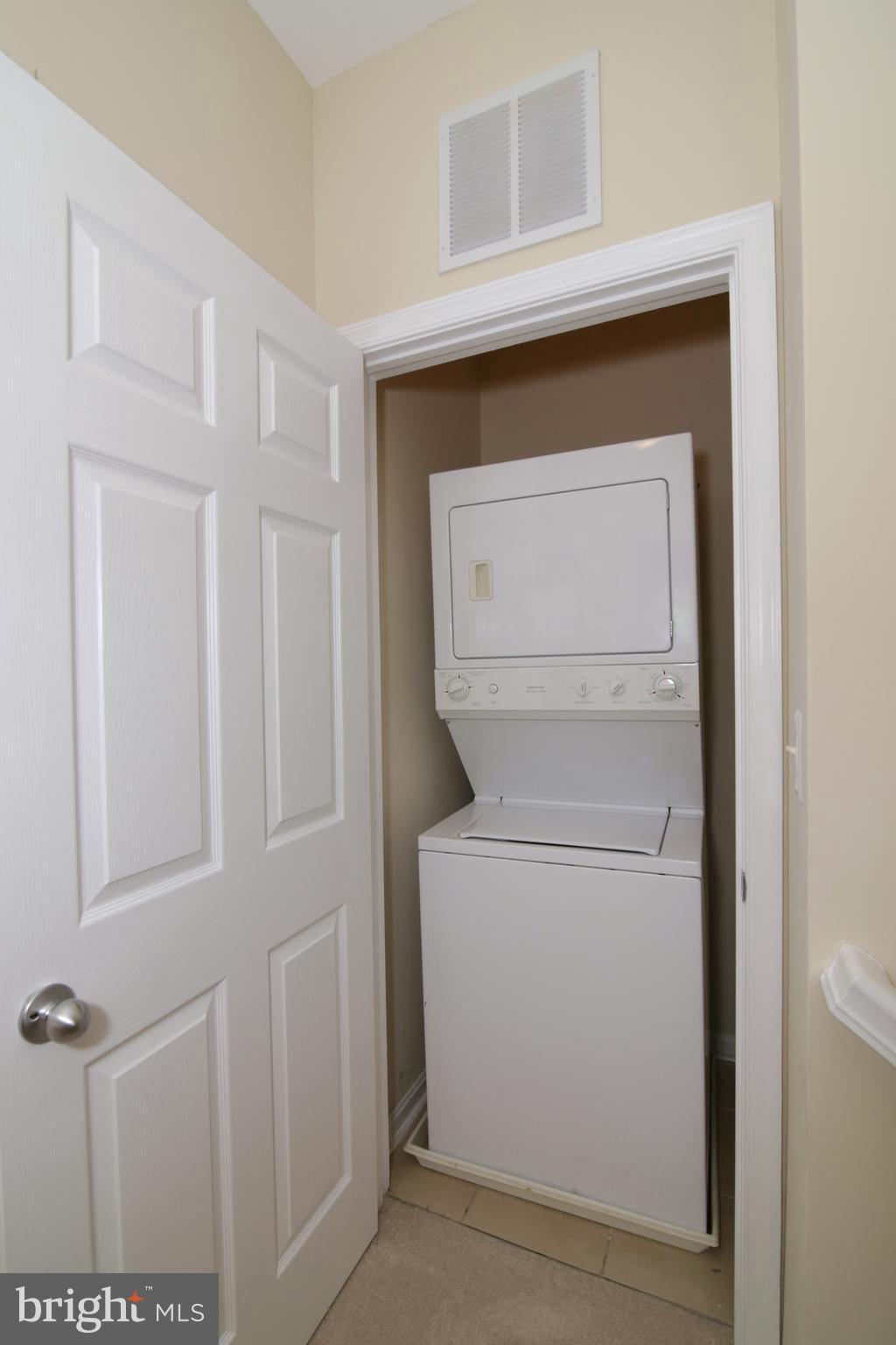 FAIRFAX RIDGE - Residential