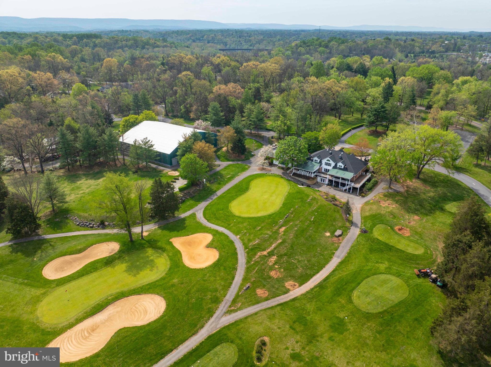 NORTH HILLS - Residential