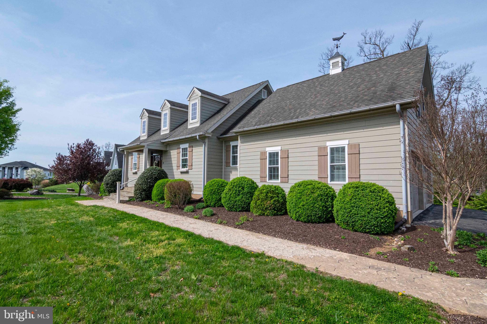 NORTH HILLS - Residential