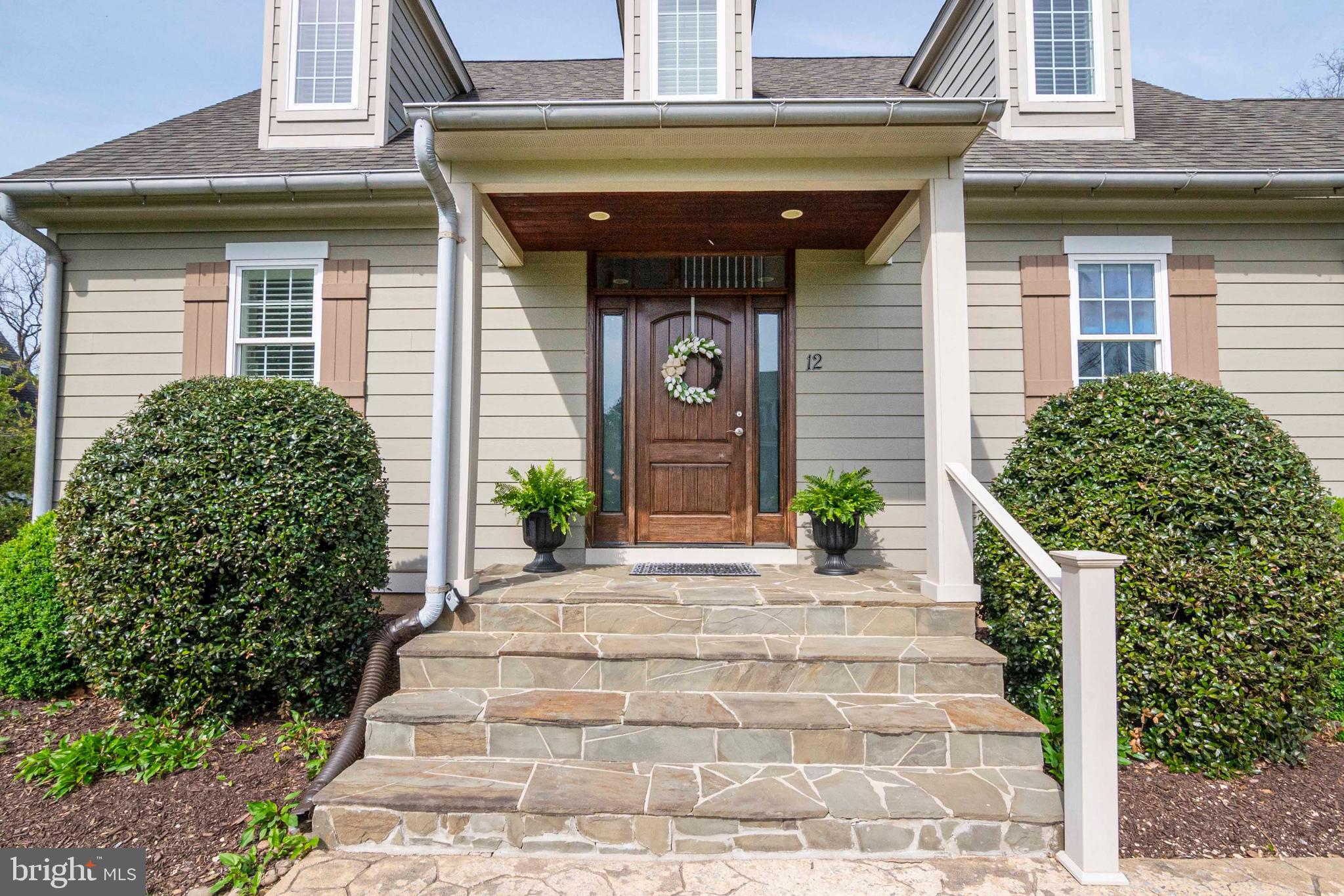 NORTH HILLS - Residential