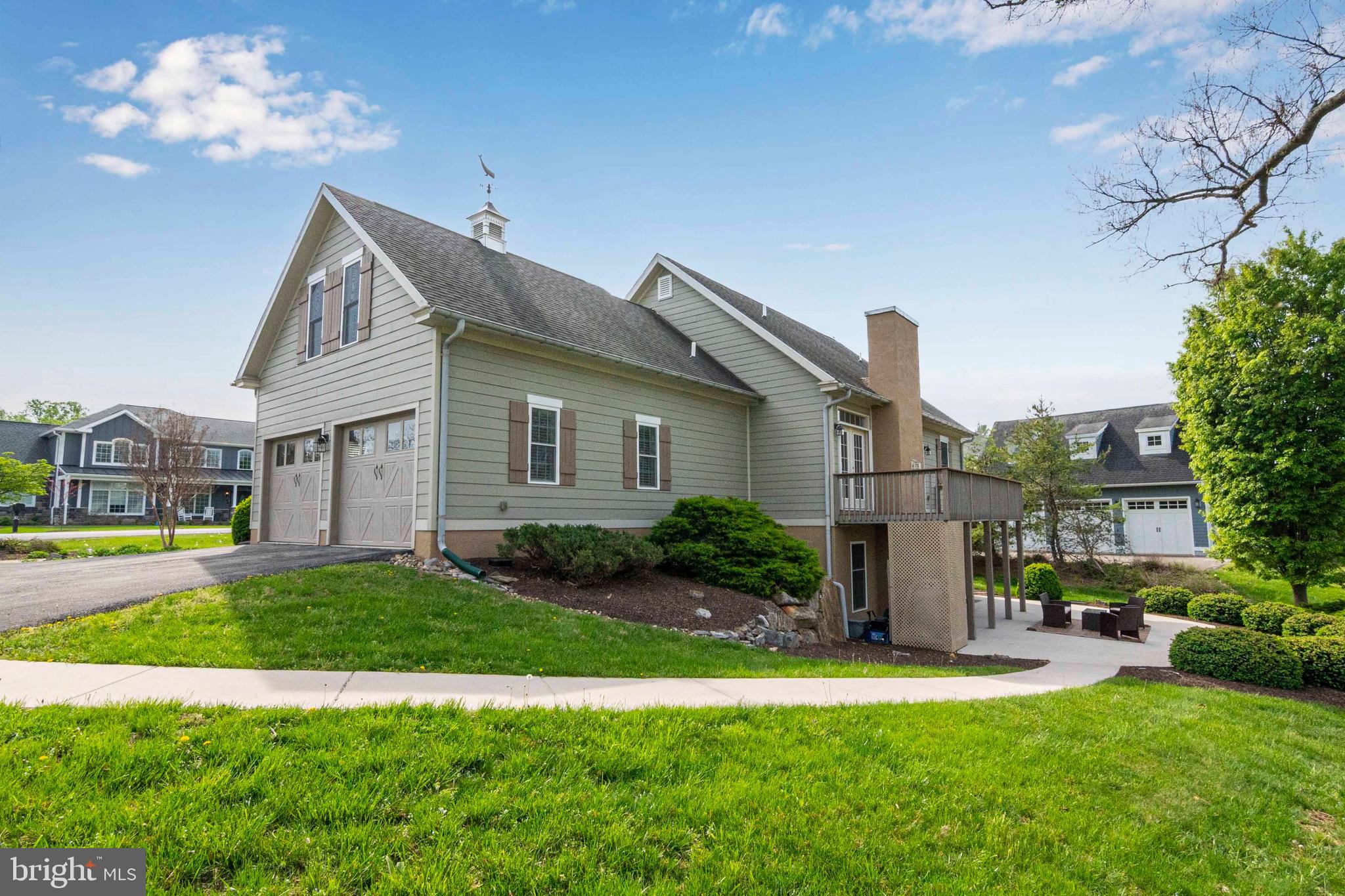 NORTH HILLS - Residential