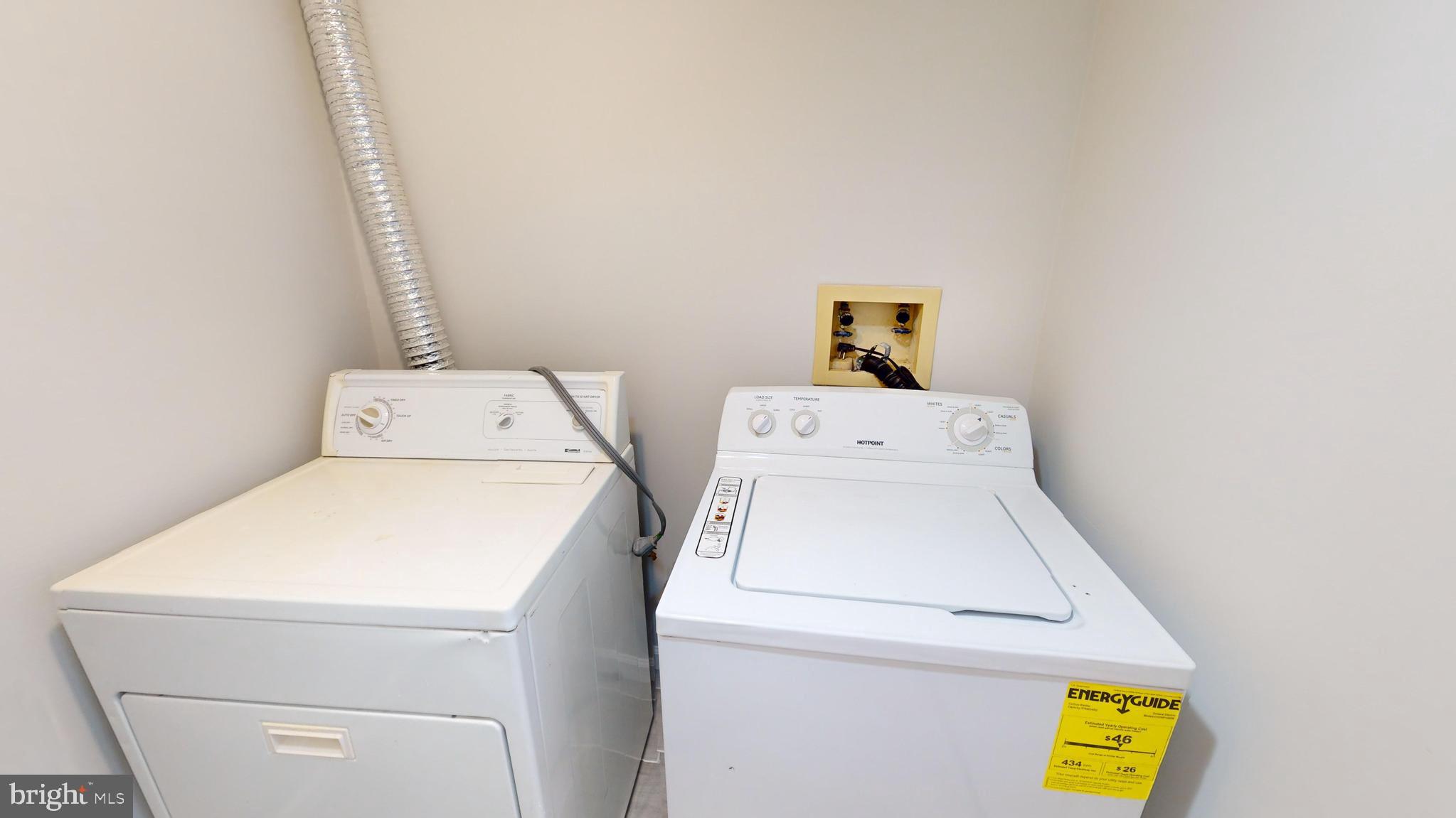 FARMINGDALE - Residential Lease