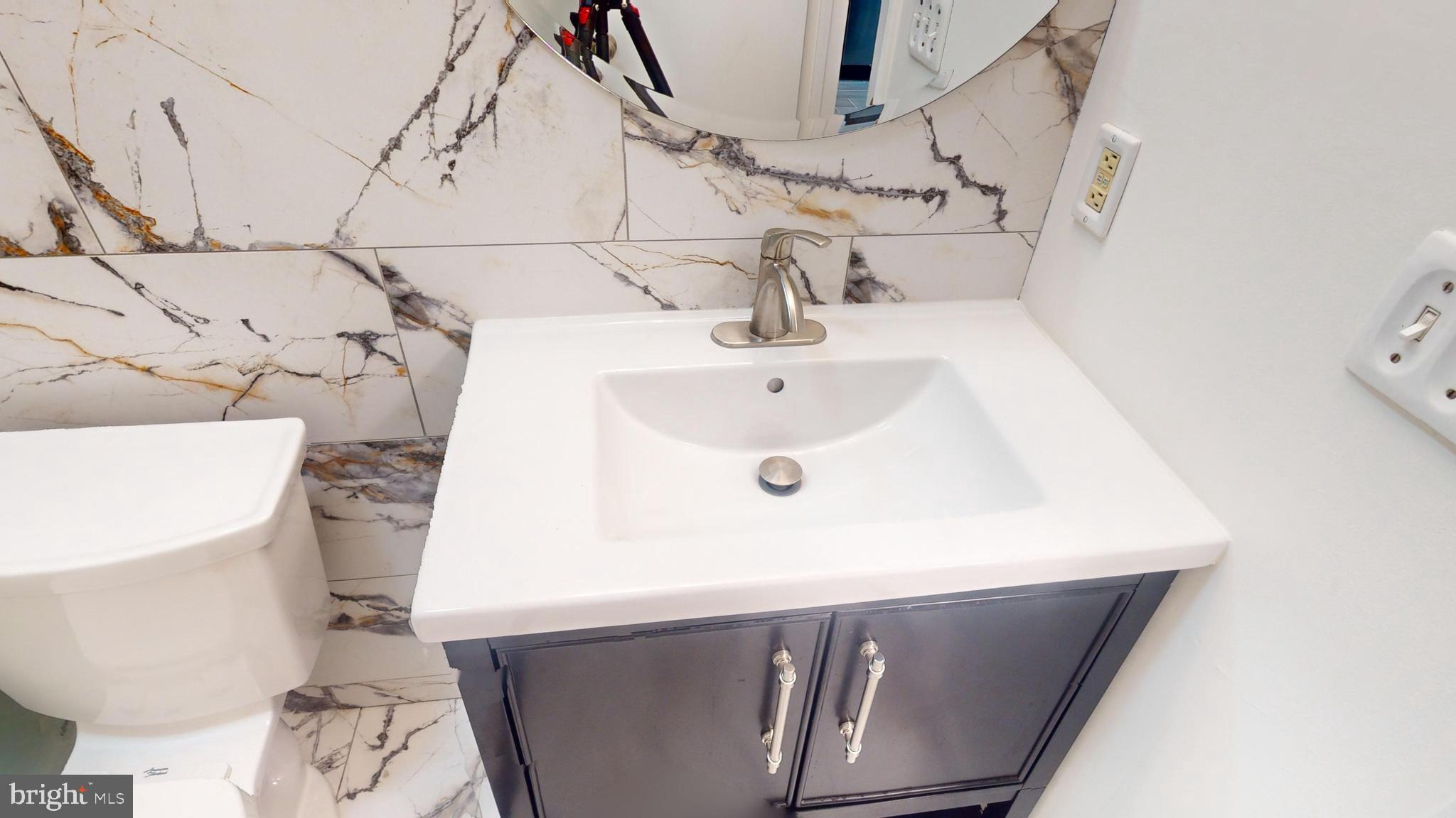 FARMINGDALE - Residential Lease