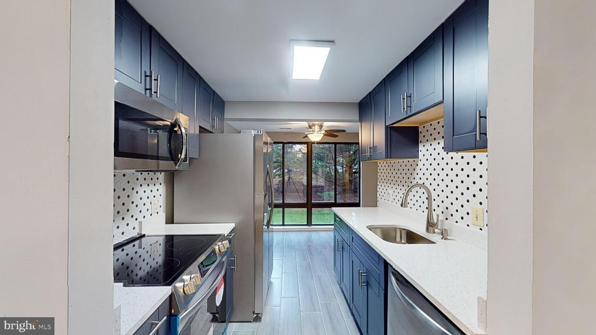 FARMINGDALE - Residential Lease