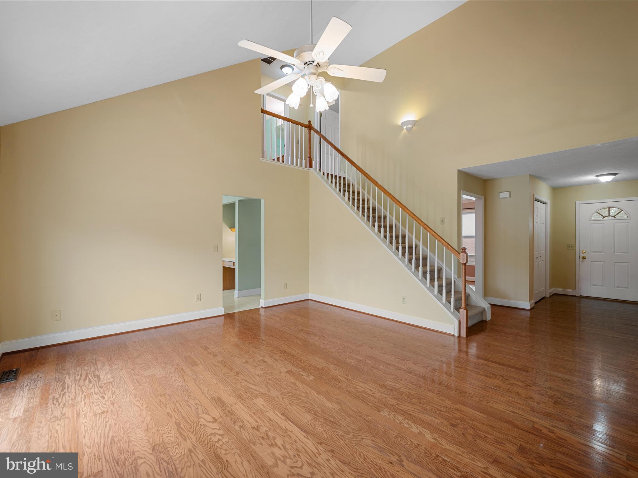 HAMPSHIRE ESTATES - Residential