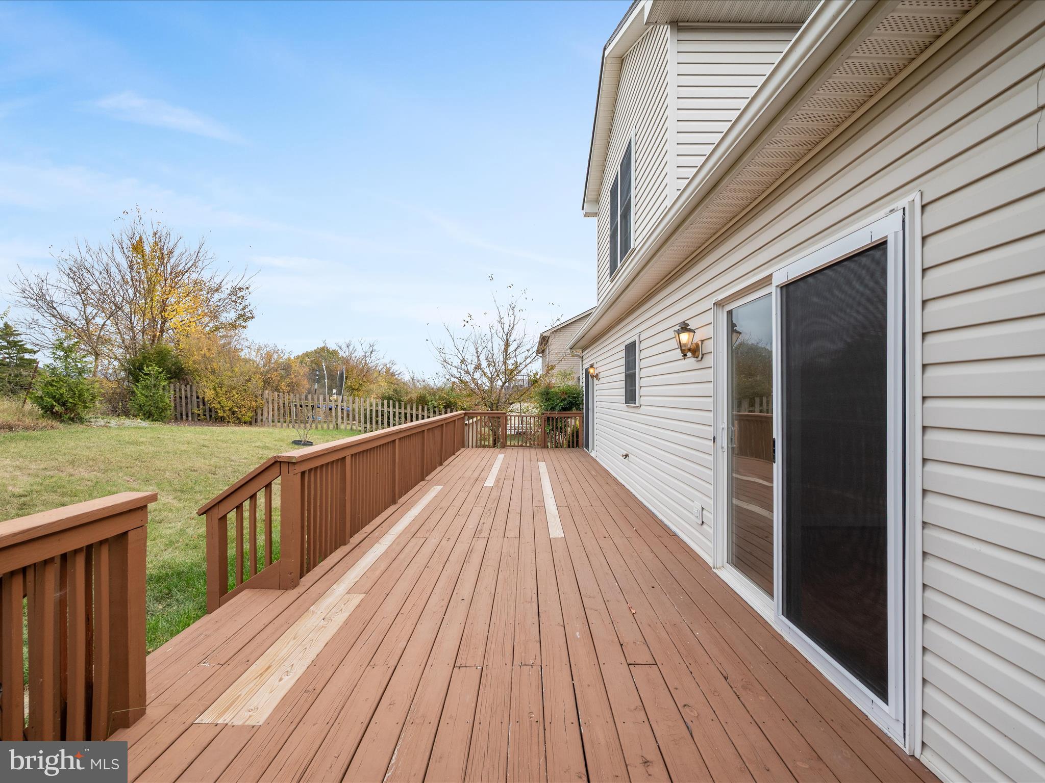 HAMPSHIRE ESTATES - Residential