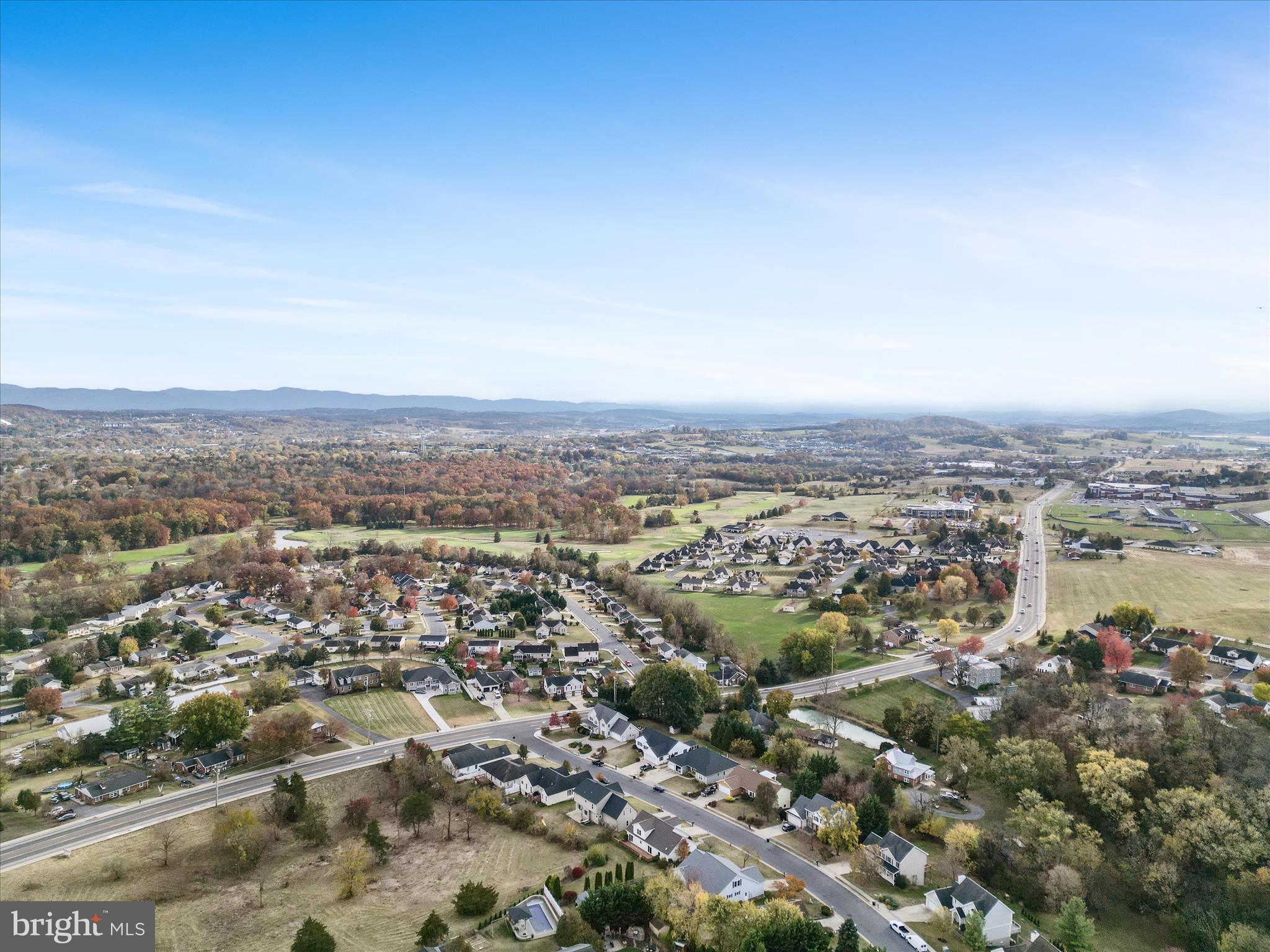 HAMPSHIRE ESTATES - Residential