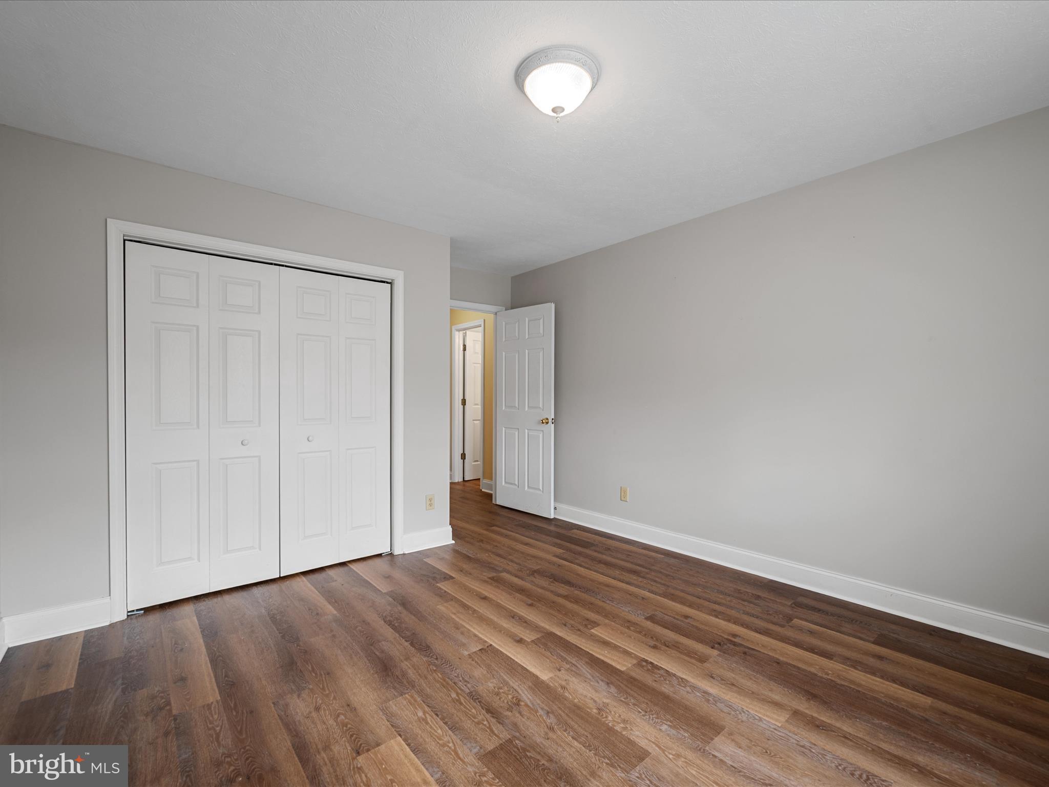 HAMPSHIRE ESTATES - Residential