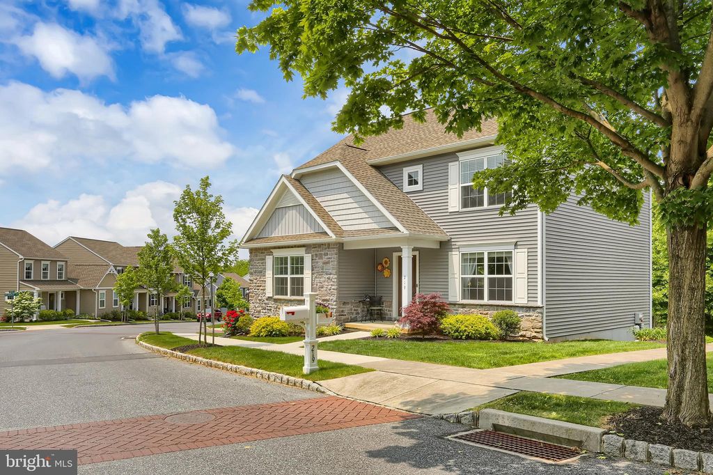 Photo of 219 WEATHERFIELD PL, LANCASTER, PA 17603 (MLS # PALA2035766)