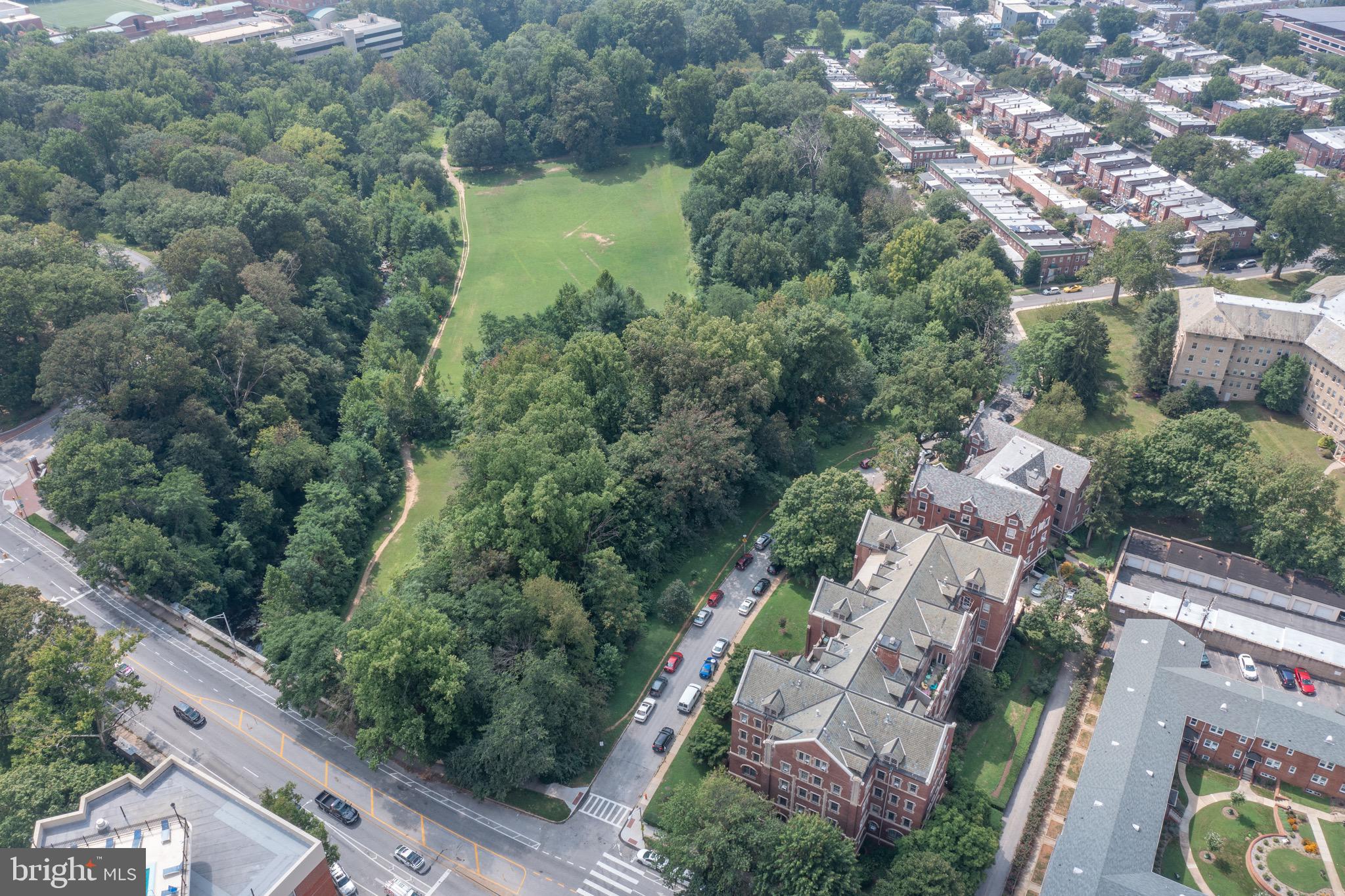 ROLAND PARK - Residential