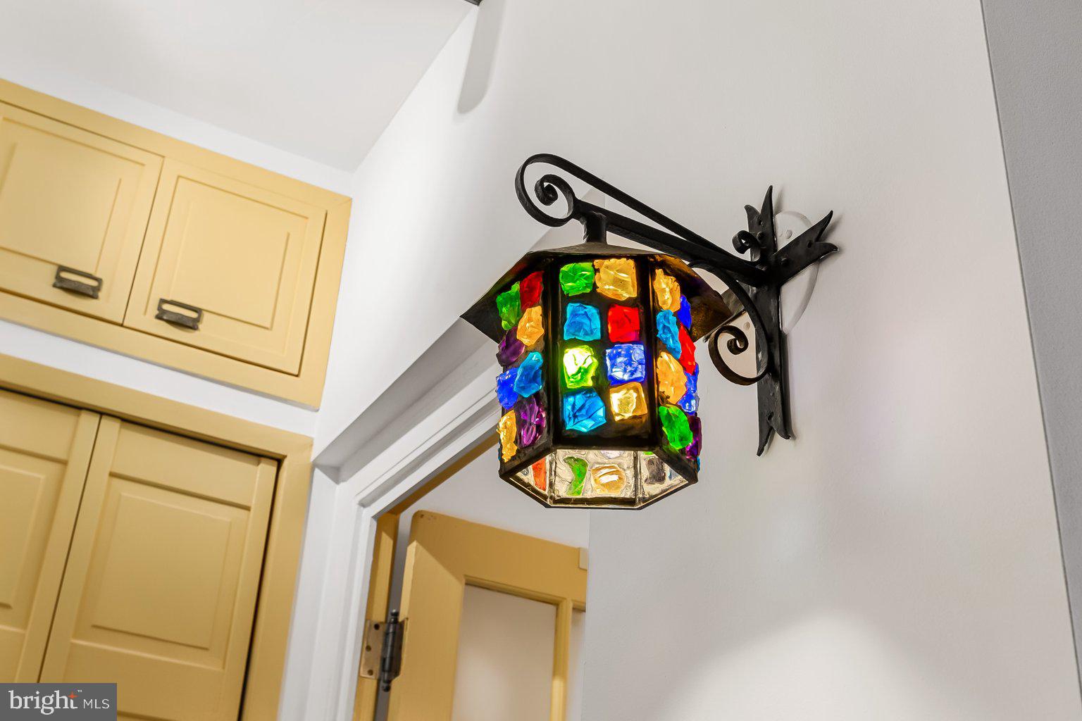 ROLAND PARK - Residential