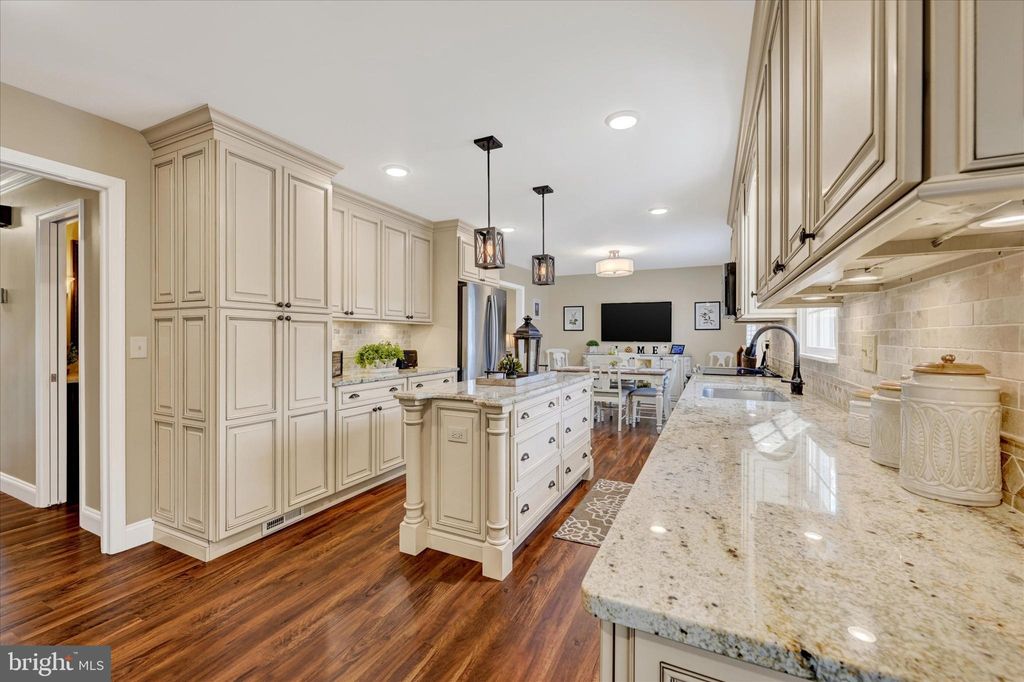 Photo of 14003 Fox Land Road, PHOENIX, MD 21131 (MLS # MDBC2144786)