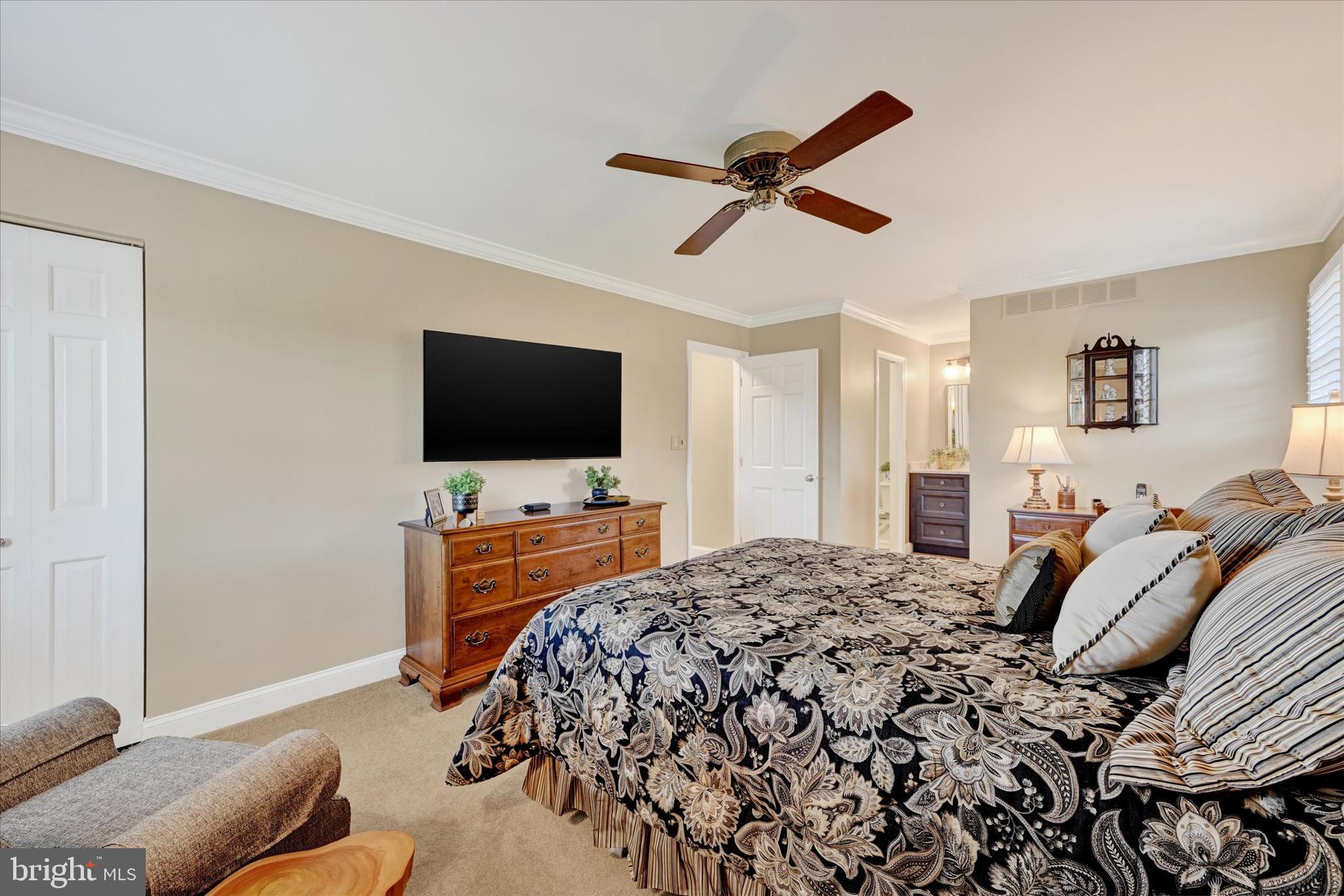 MANOR RIDGE - Residential