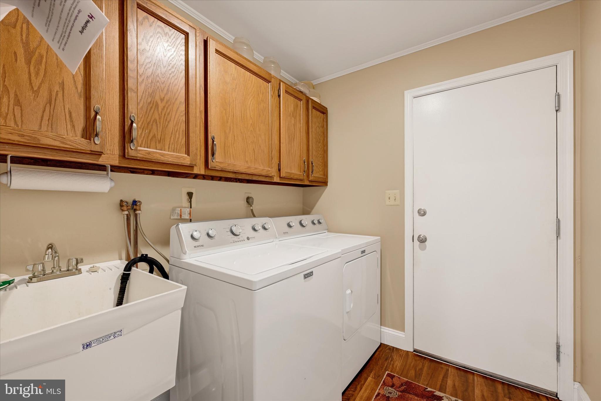 MANOR RIDGE - Residential