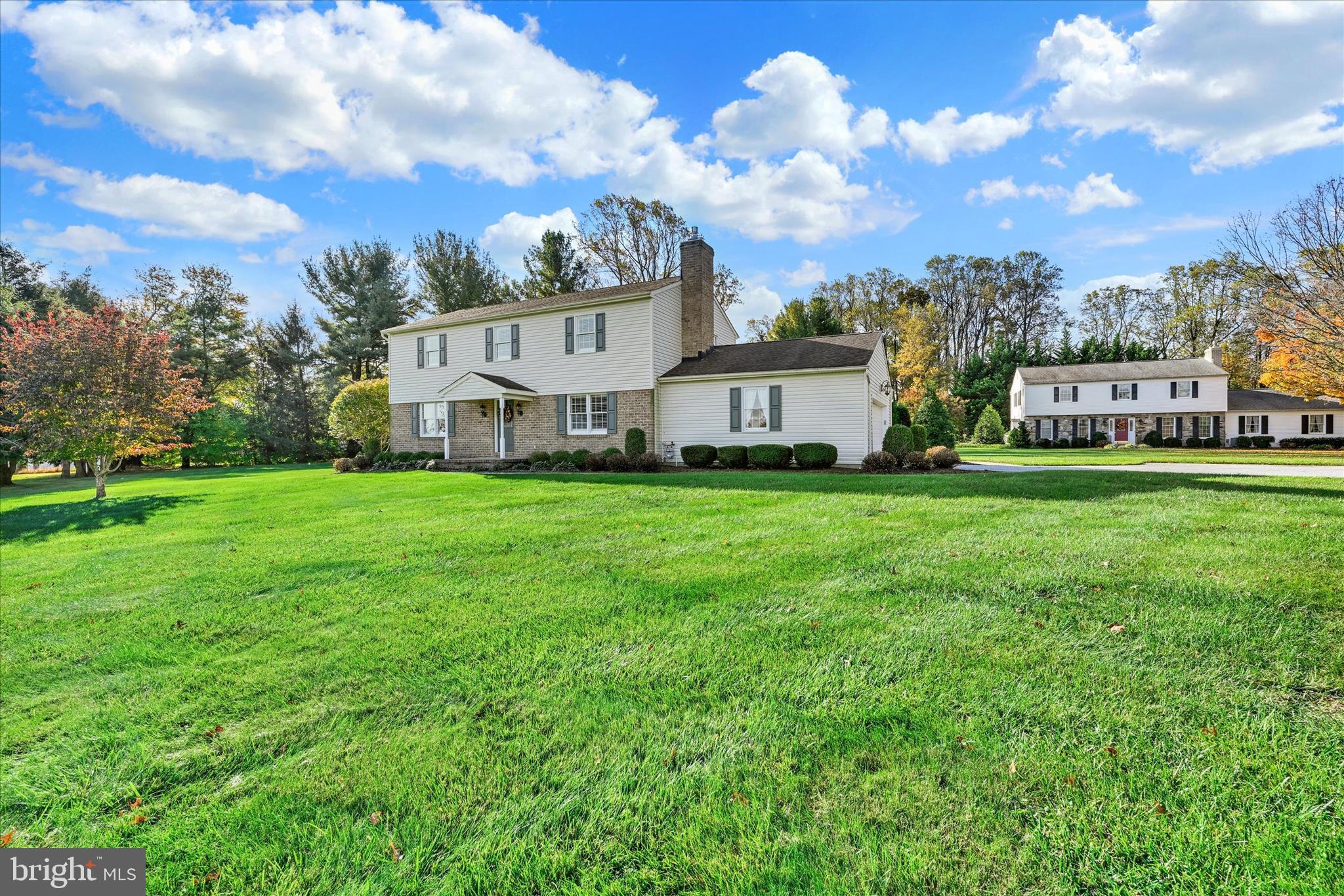 MANOR RIDGE - Residential