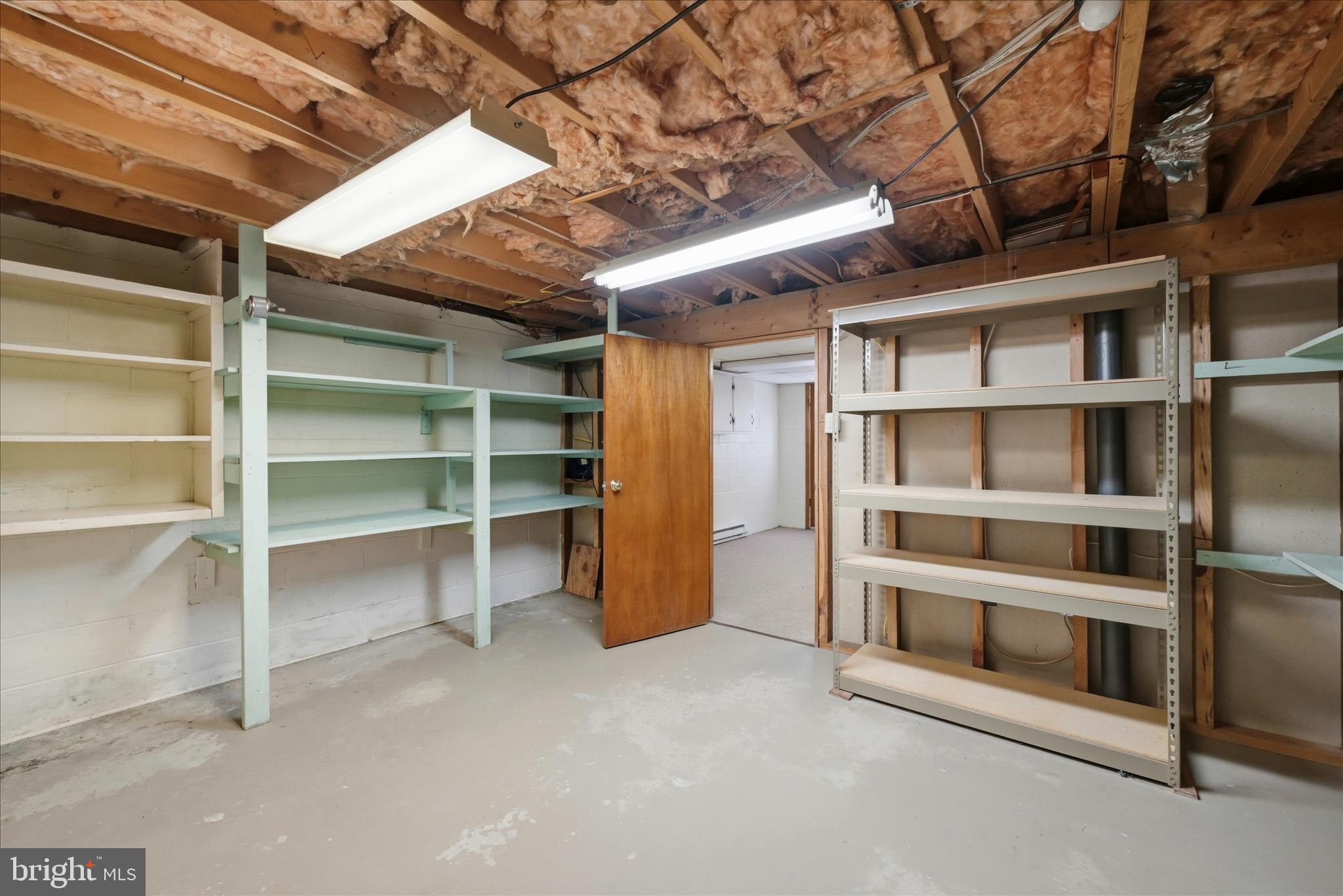 ROLLING FIELDS - Residential