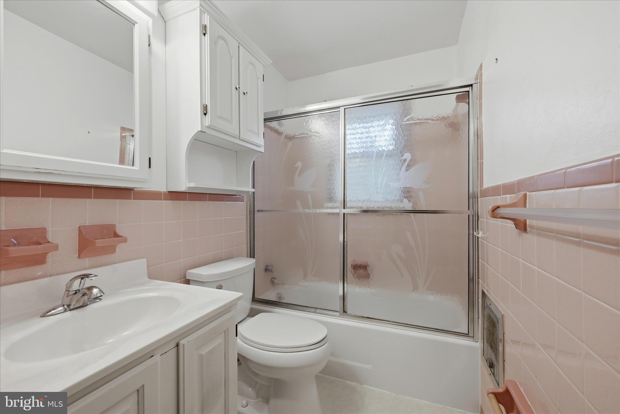 ROLLING FIELDS - Residential