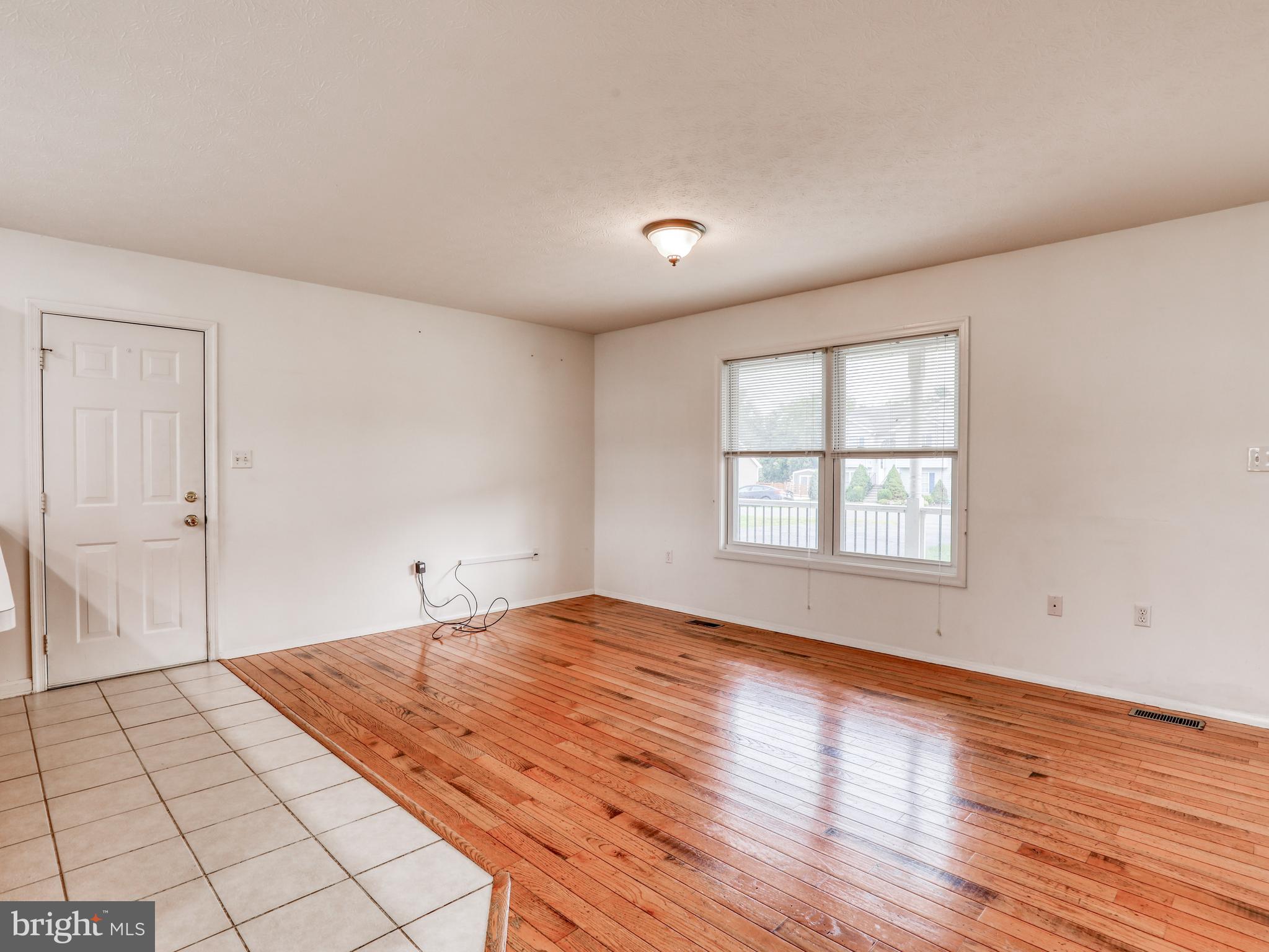 ELIZABETH STATION - Residential