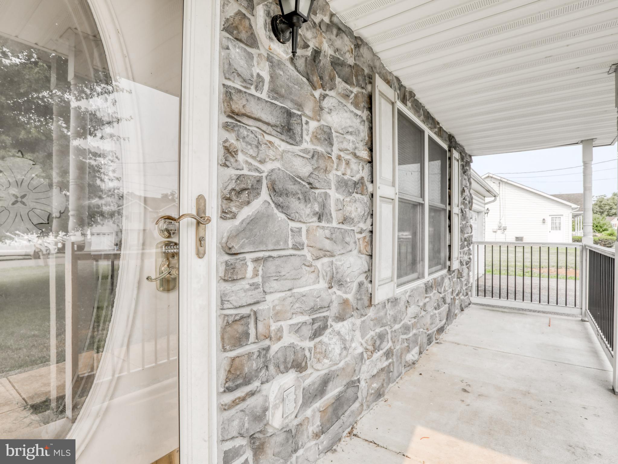 ELIZABETH STATION - Residential