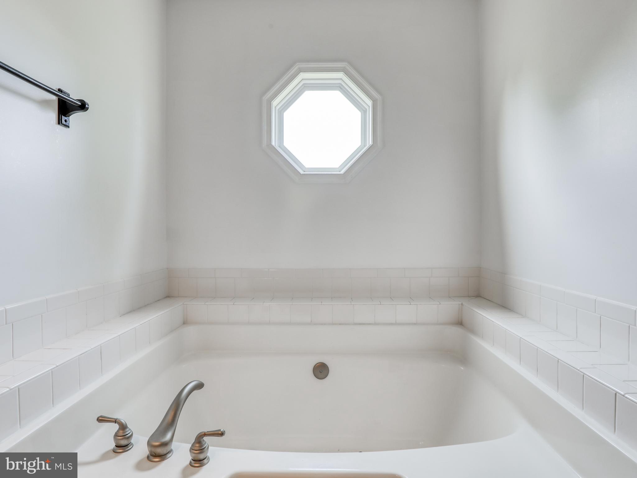 ELIZABETH STATION - Residential